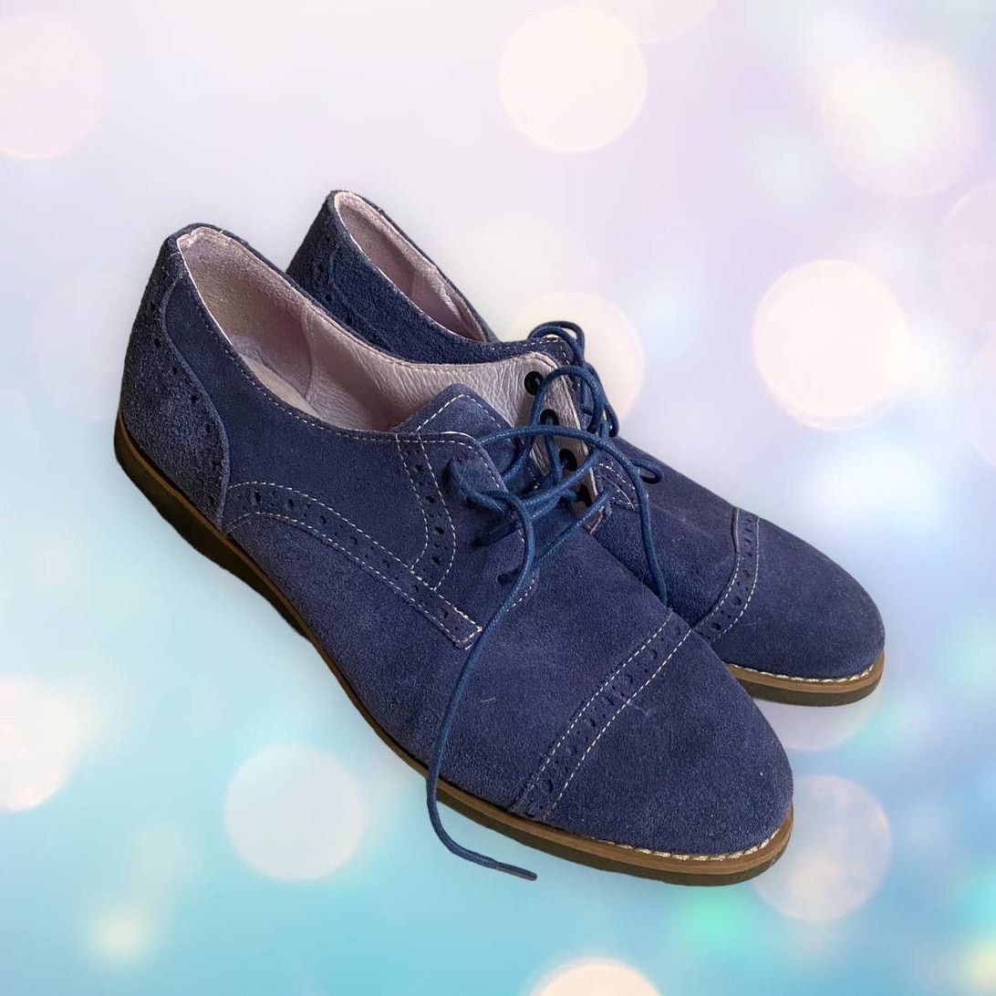Johnston & Murphy Johnston & Murphy Blue Suede Oxford Lace Up Shoes Size 7.5 Size US 7.5 / IT 37.5 - 1 Thumbnail