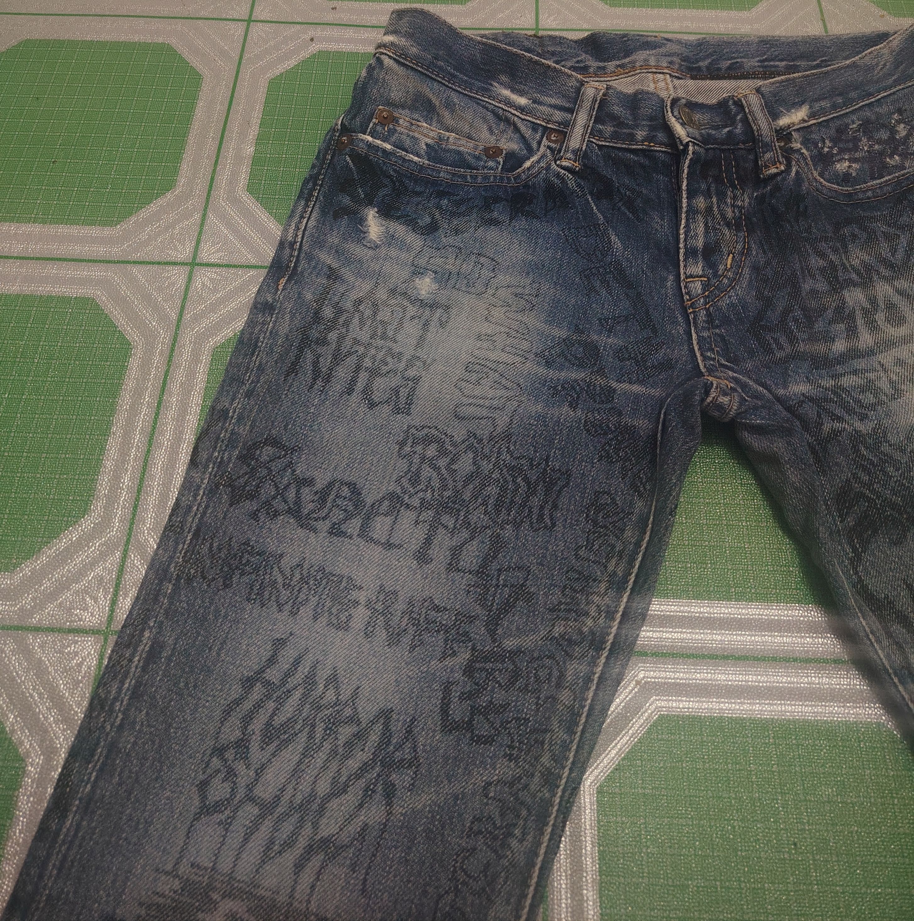 Hysteric Glamour Rare!! Hysteric Glamour skinny jeans Metal Rock Full Printed Size 26" / US 2 / IT 38 - 11 Thumbnail