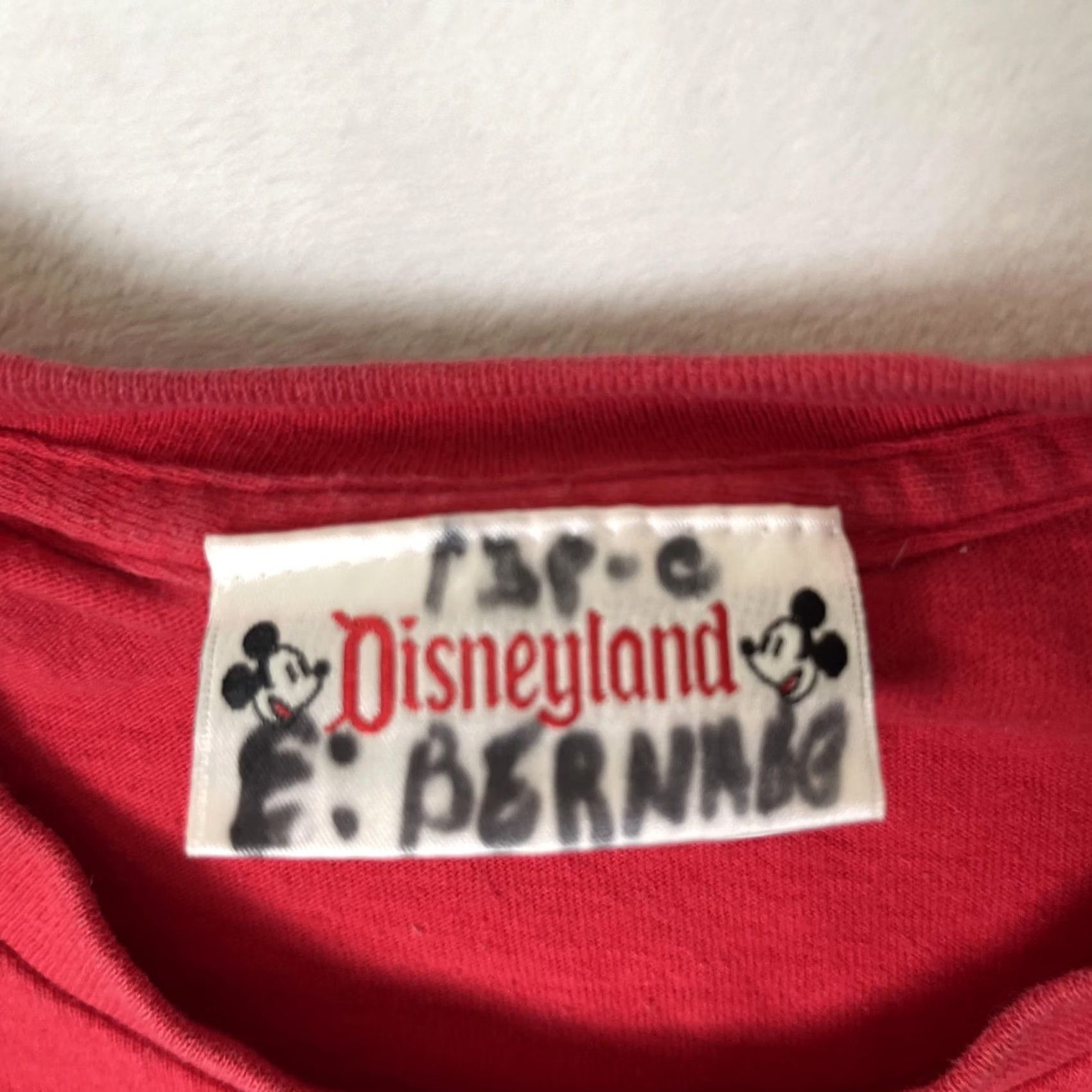 Vintage VINTAGE Disneyland Winnie The Pooh Pajama Graphic T-Shirt One Size Red 90s Size ONE SIZE - 7 Thumbnail
