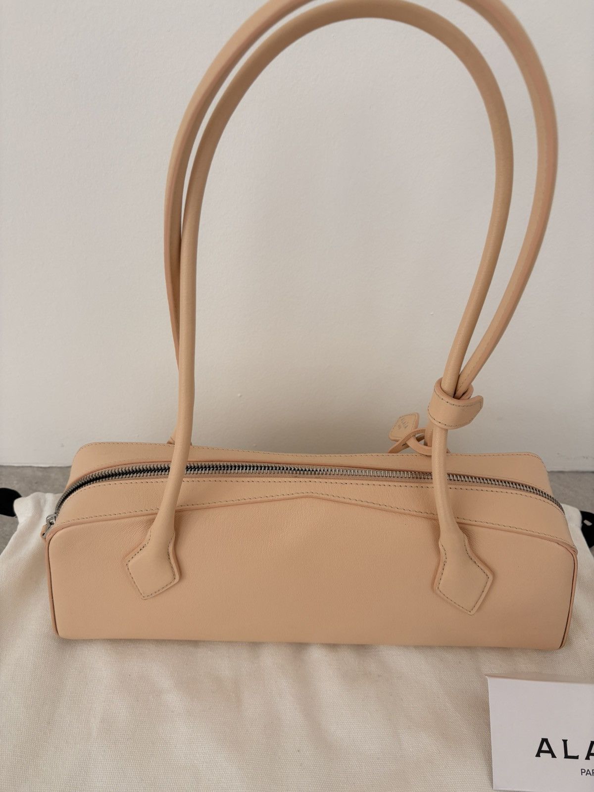 Alaia LE TECKEL MEDIUM BAG IN GOATSKIN - NUDE Size ONE SIZE - 4 Thumbnail