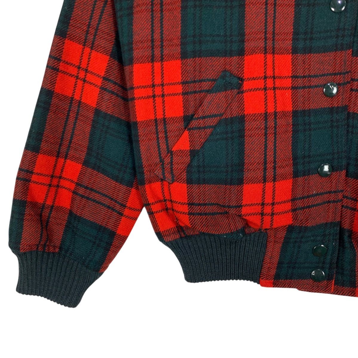 If Six Was Nine Vintage 90s Bobbie Brooks plaid bomber jacket Red Tartan Size US S / EU 44-46 / 1 - 4 Thumbnail