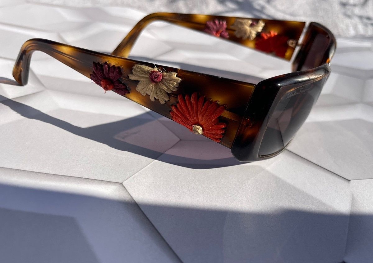 Salvatore Ferragamo Salvatore Ferragamo vintage hand made sunglasses Size ONE SIZE - 9 Thumbnail