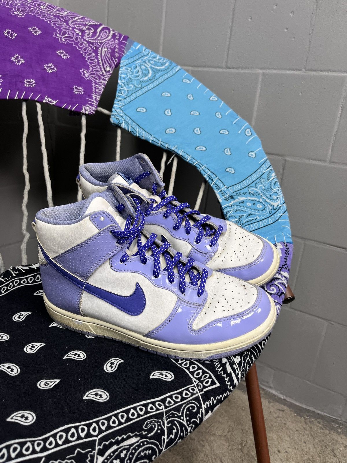 Nike × Vintage NIKE PURPLE / WHITE DUNKS - 5051 Size US 8 / IT 38 - 2 Thumbnail