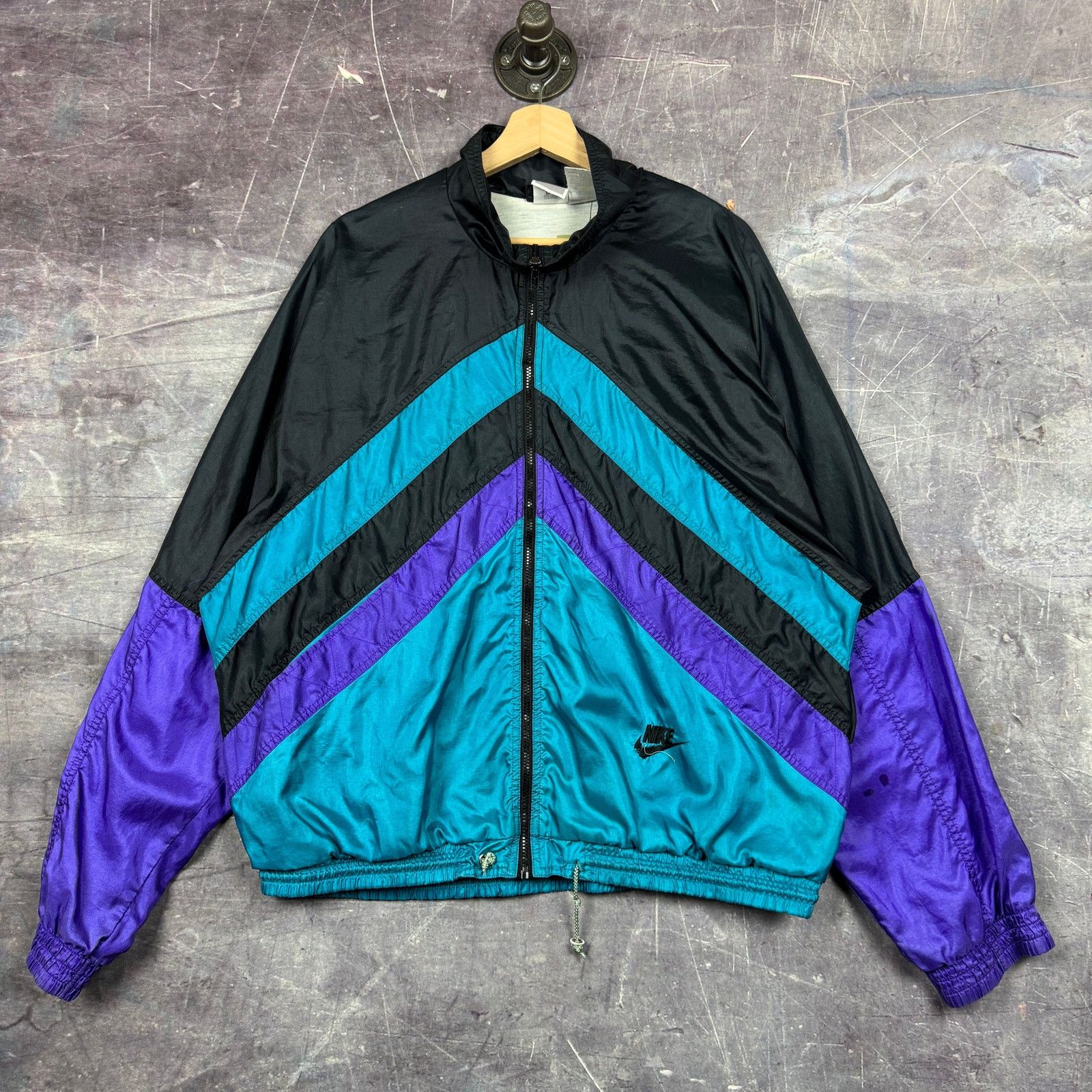 Nike windbreaker purple and blue deals