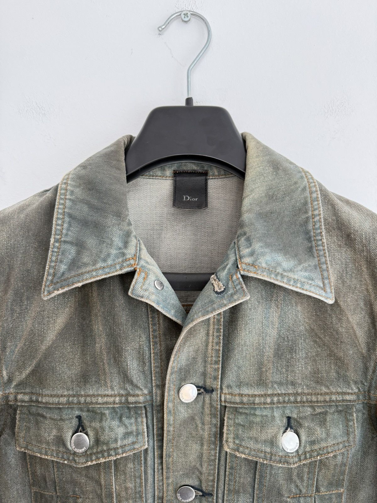Dior × Hedi Slimane S/S 2004 “Strip” Dirty Bleu Clair Denim Jacket Size US M / EU 48-50 / 2 - 2 Thumbnail