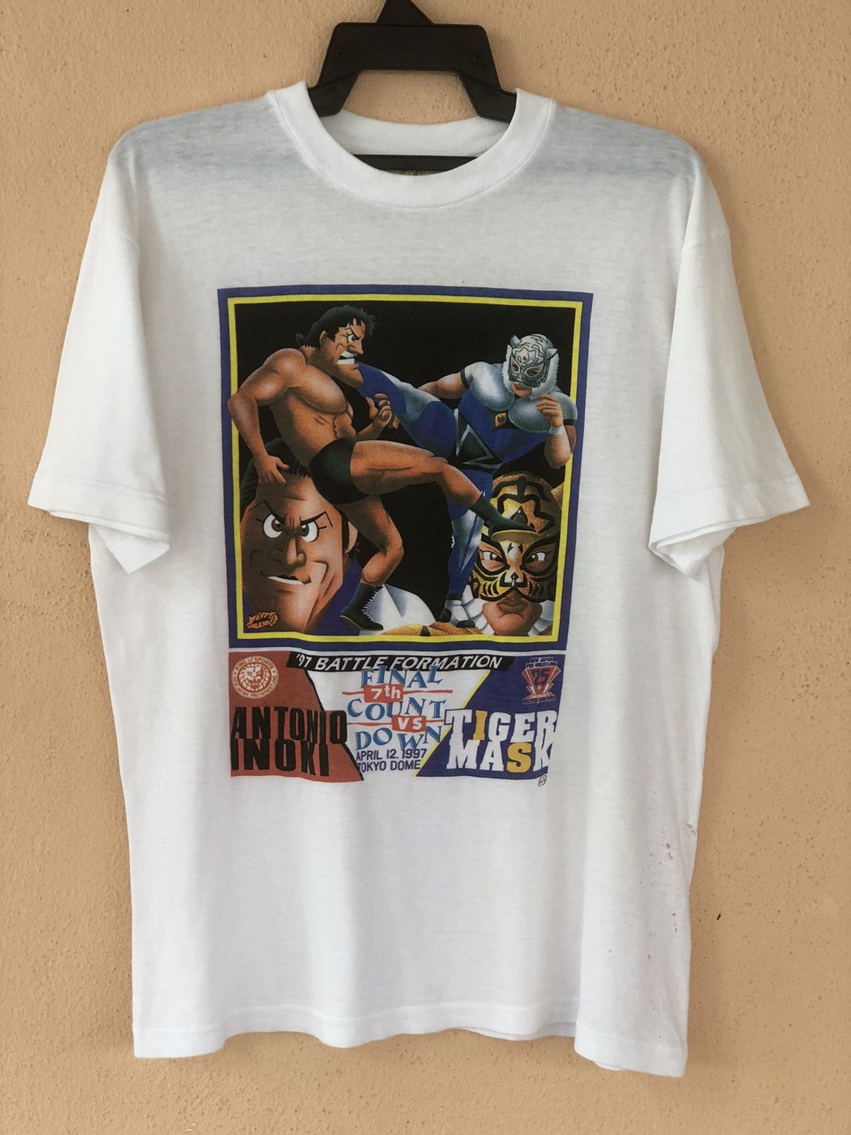 image of Vintage 90's Tiger Mask Vs Antonio Inoki Jpw Tee in White, Men's (Size Large)