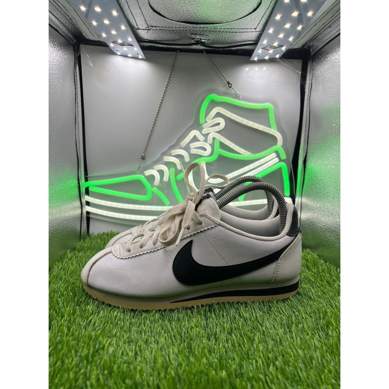 Nike Nike Cortez Basic Womens 7.5 White Black Gum Sole Sneakers Size US 7.5 / IT 37.5 - 1 Thumbnail