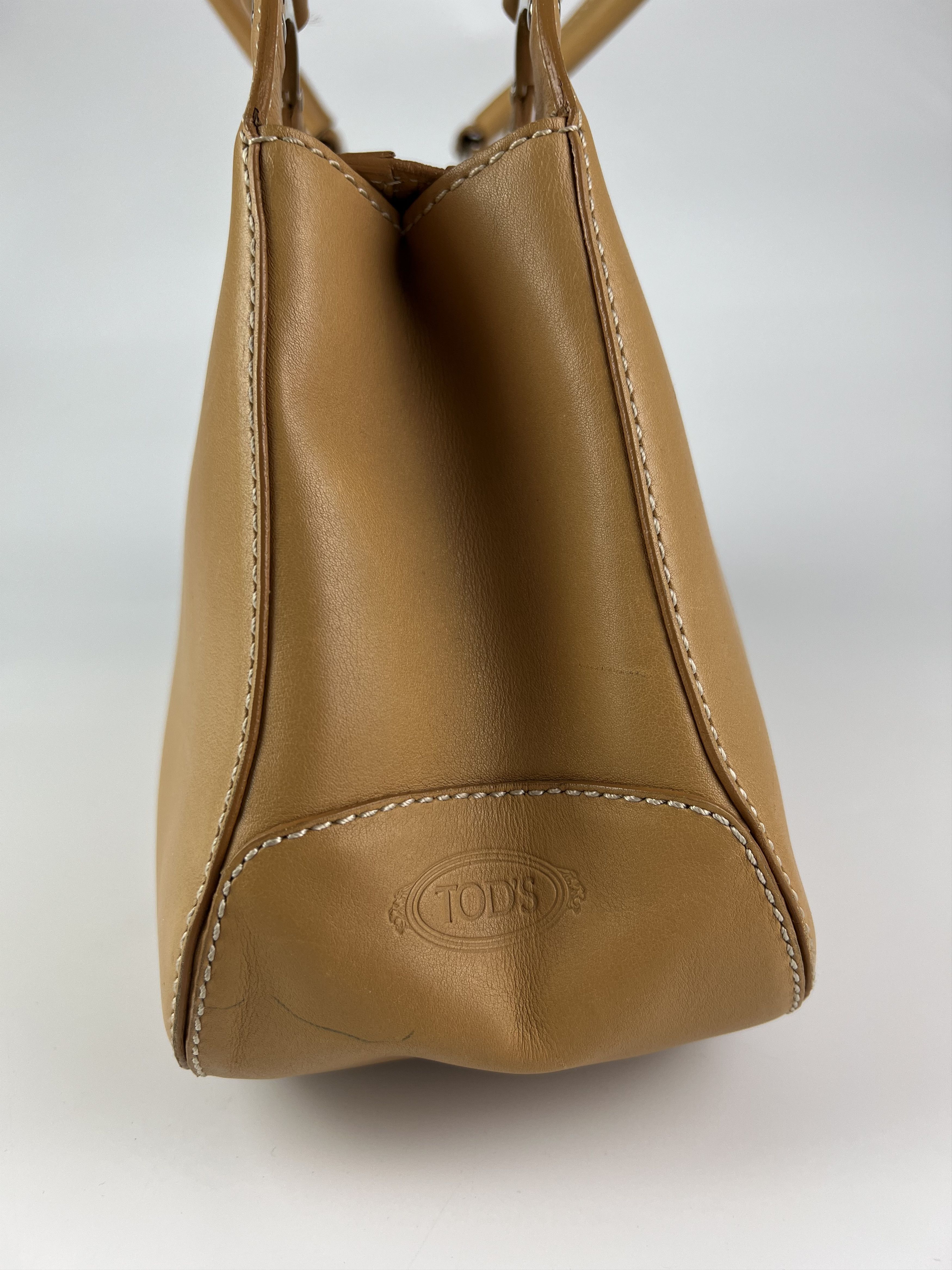 Leather × Tod's Tod's Women's Leather Handbag Size ONE SIZE - 10 Thumbnail