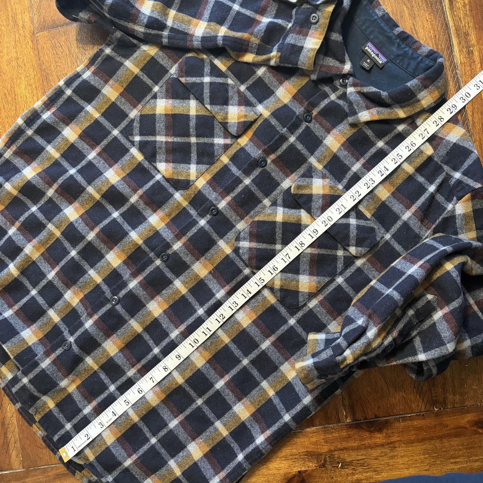 Patagonia Patagonia Recycled Wool Flannel Shirt Mens XL STY50785 Size US XL / EU 56 / 4 - 10 Thumbnail
