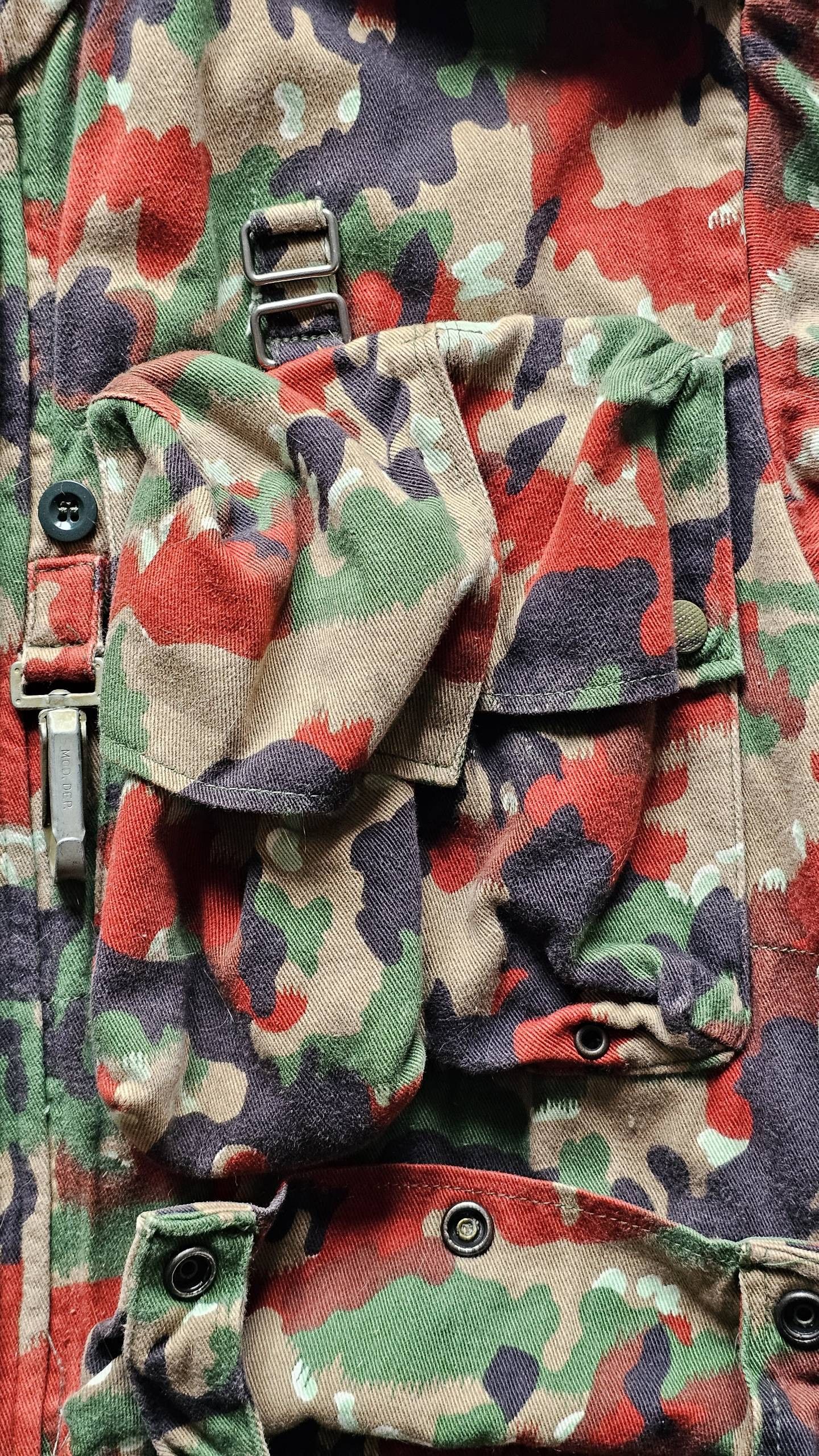 Other Alpenflage Swiss Military combat archive camo M70 jacket Size US L / EU 52-54 / 3 - 10 Thumbnail
