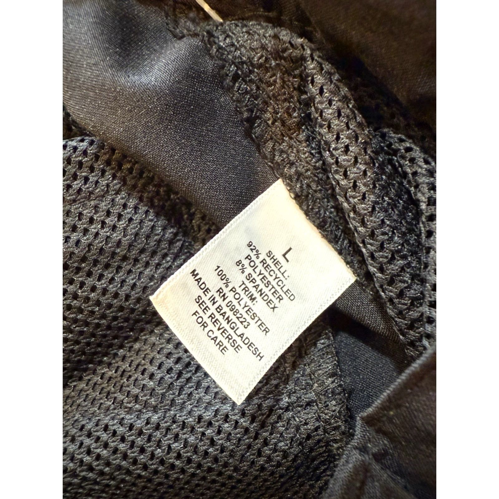 Vintage Magellan Outdoors Mens Black Overcast Flex Zip Off Pants Shorts L Regular Cargo 32 In Zip Off New w Tag Size US 33 - 4 Thumbnail