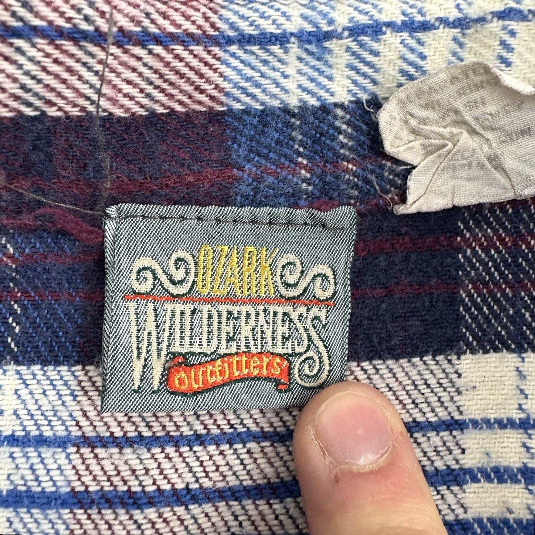 Vintage VINTAGE Ozark Wilderness Flannel Button Up Shirt Adult Large Blue Plaid 90s Outdoor Mens Size US L / EU 52-54 / 3 - 3 Thumbnail