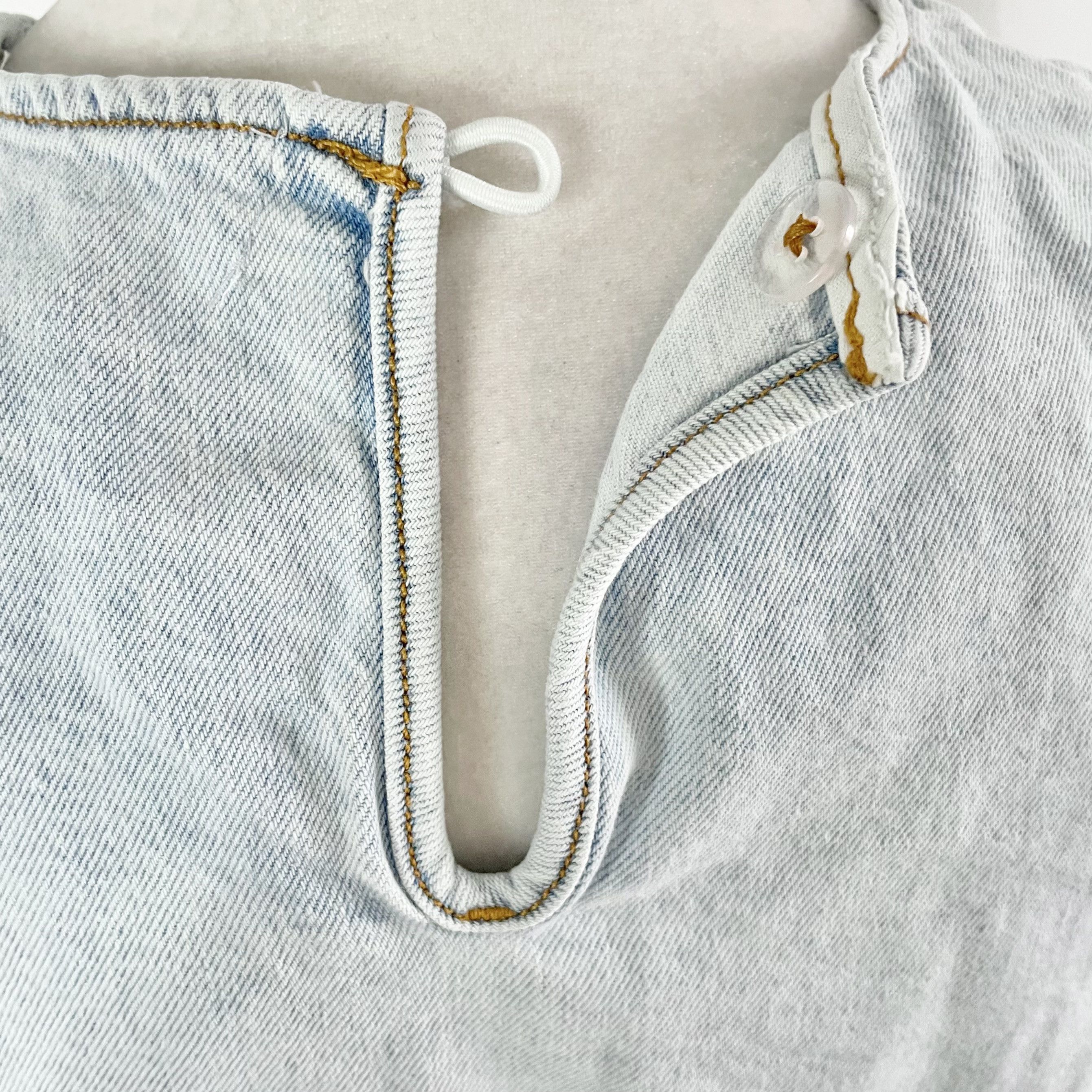 WeWoreWhat WeWoreWhat Set Denim Cut Out Waist Mini Skirt & Crop Top XS Size 26" / US 2 / IT 38 - 8 Thumbnail