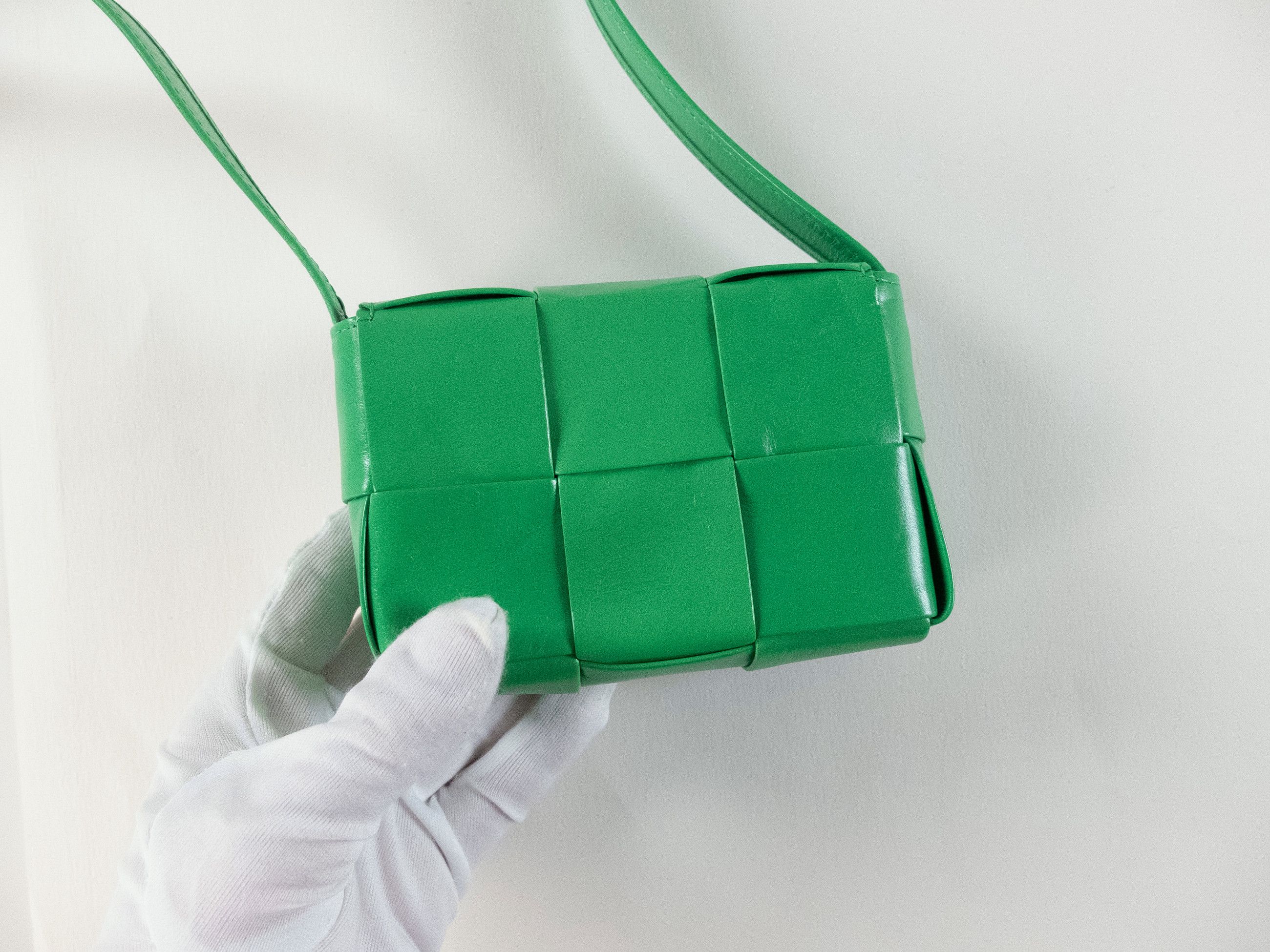 Bottega Veneta BOTTEGA VENETA Candy Cassette green paper leather mini bag Size ONE SIZE - 5 Thumbnail
