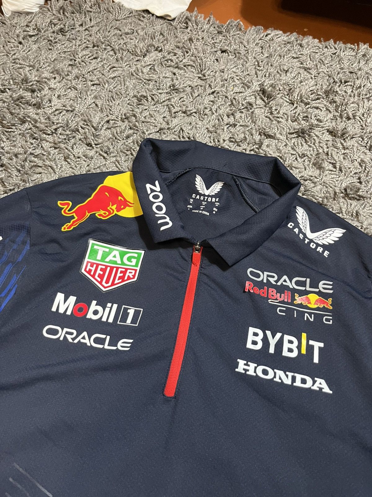 Red Bull CASTORE RED BULL RACING FIRELLI POLYESTER T-SHIRT Size US L / EU 52-54 / 3 - 2 Thumbnail