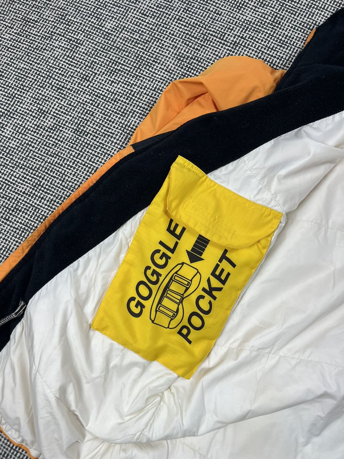 Bogner rare Bogner arctic circle bright orange 3m stripes bomber Size US M / EU 48-50 / 2 - 5 Thumbnail
