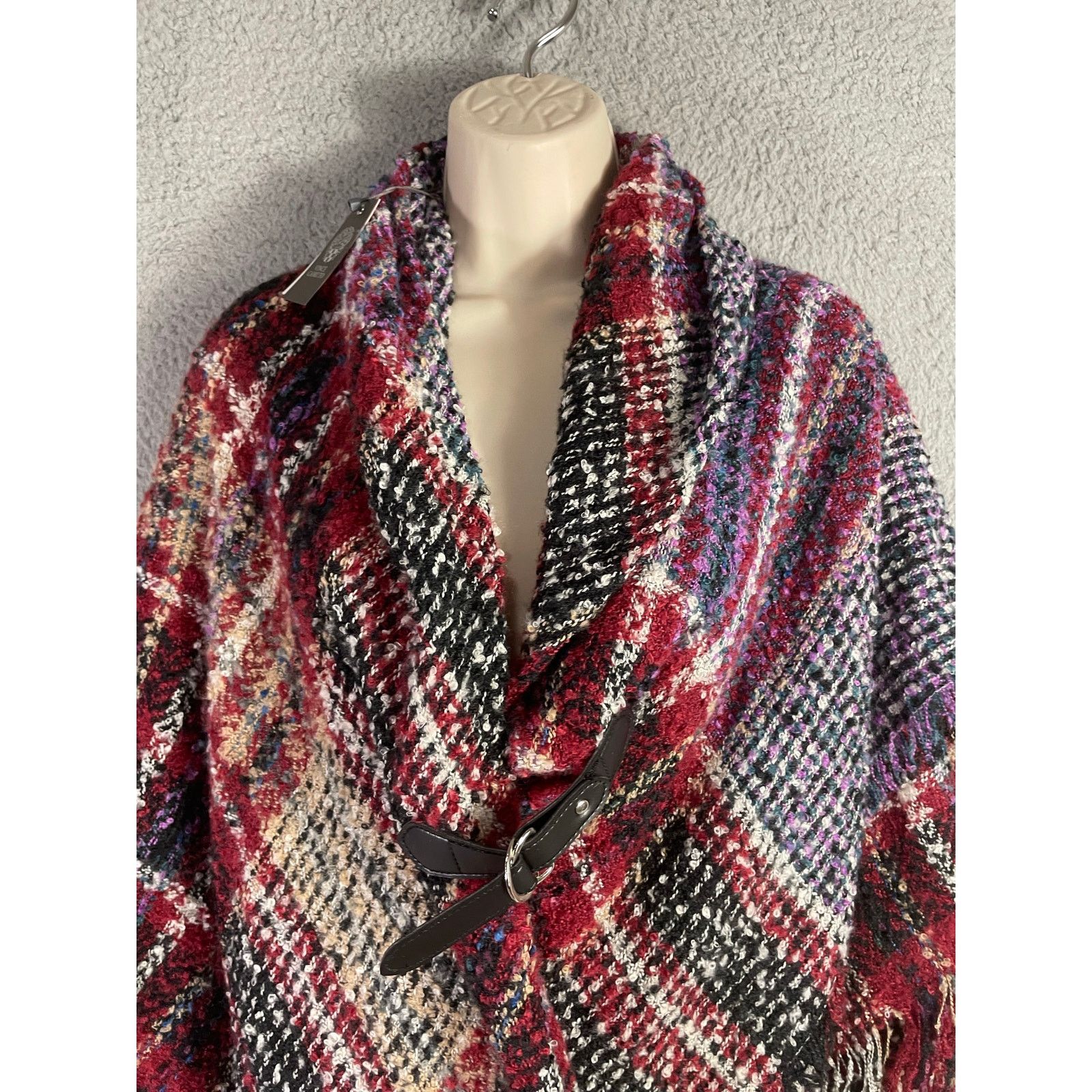 Vince Camuto Vince Camuto Wine Plaid Fringed Shawl Wrap Poncho OS Size ONE SIZE - 4 Thumbnail