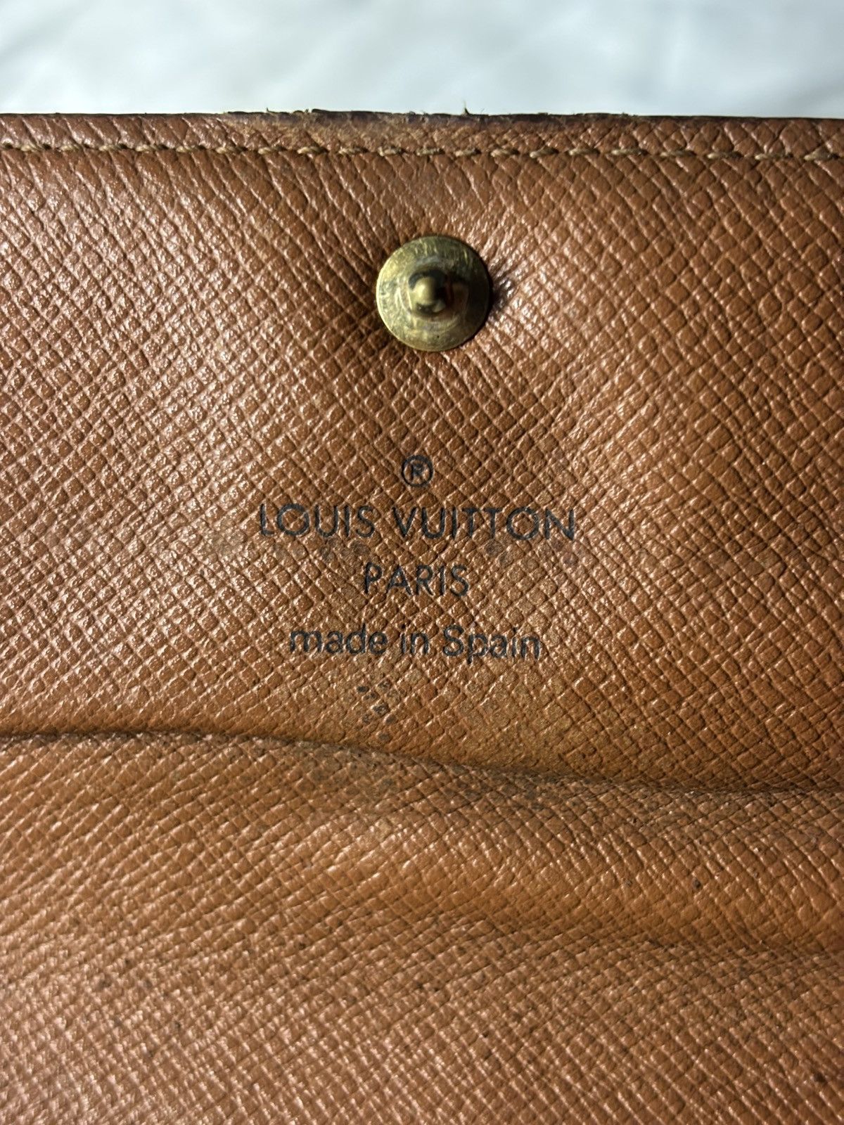 Louis Vuitton (very worn) Louis Vuitton Long Wallet Size ONE SIZE - 20 Thumbnail