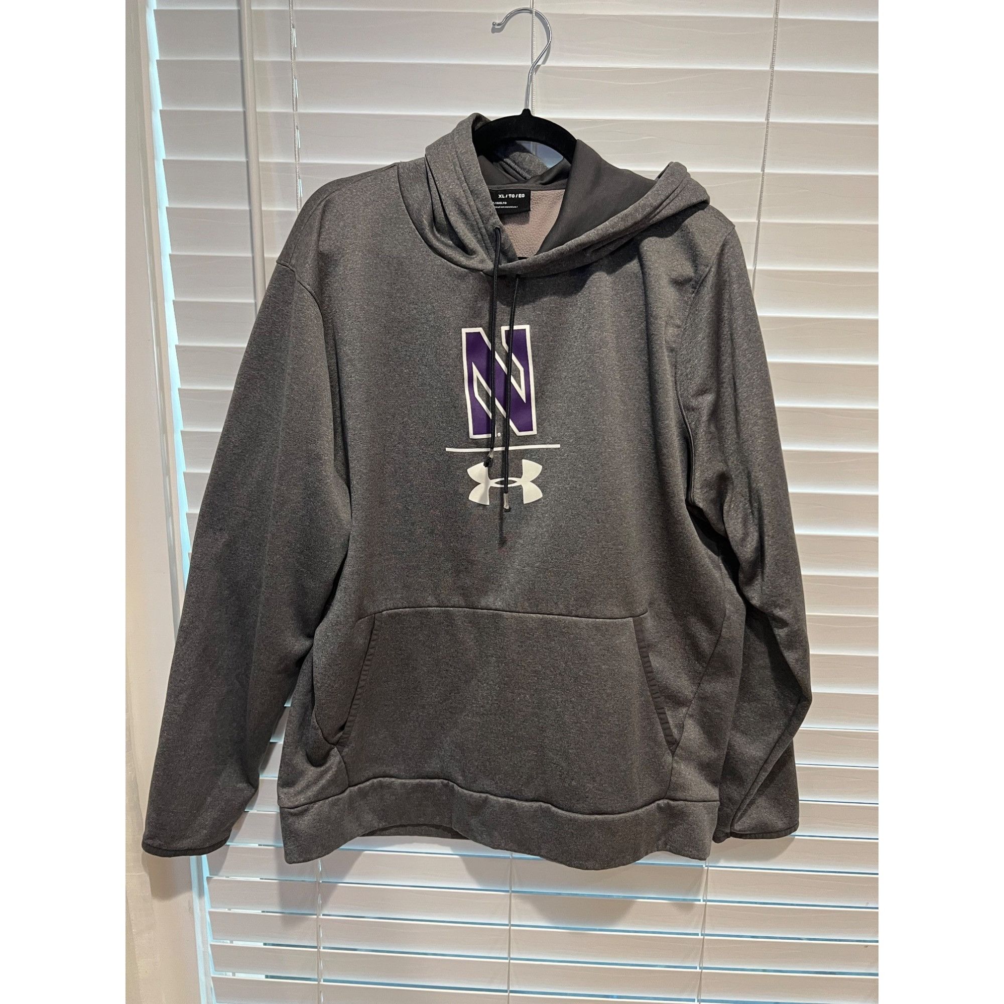 Under Armour Under Armour Northwestern Wildcats Hoodie - Size XL Size US XL / EU 56 / 4 - 1 Thumbnail