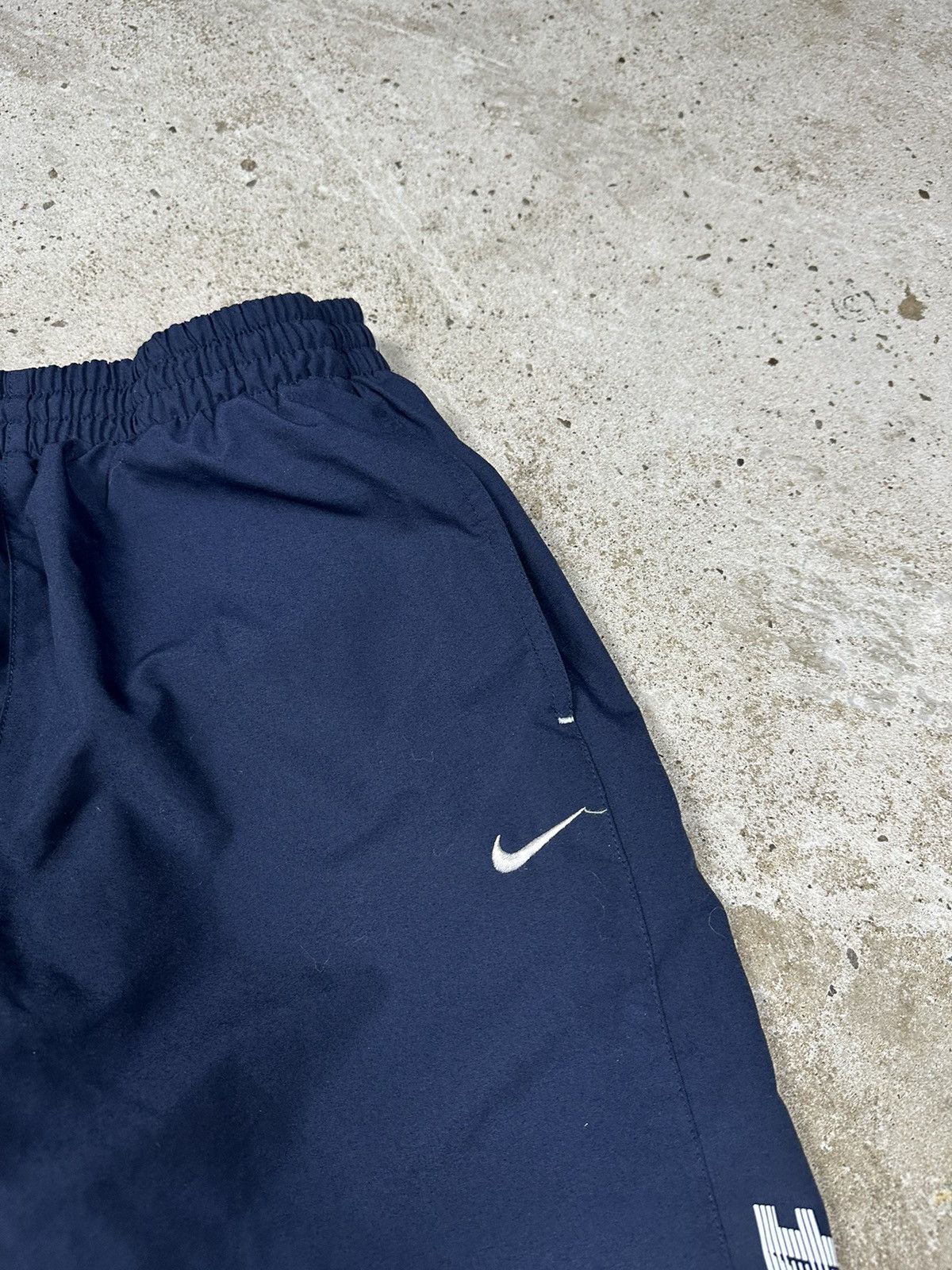 Nike Vintage Y2K Nike Navy Track Pants Swoosh Spellout Multi Logo Size US 30 / EU 46 - 8 Thumbnail