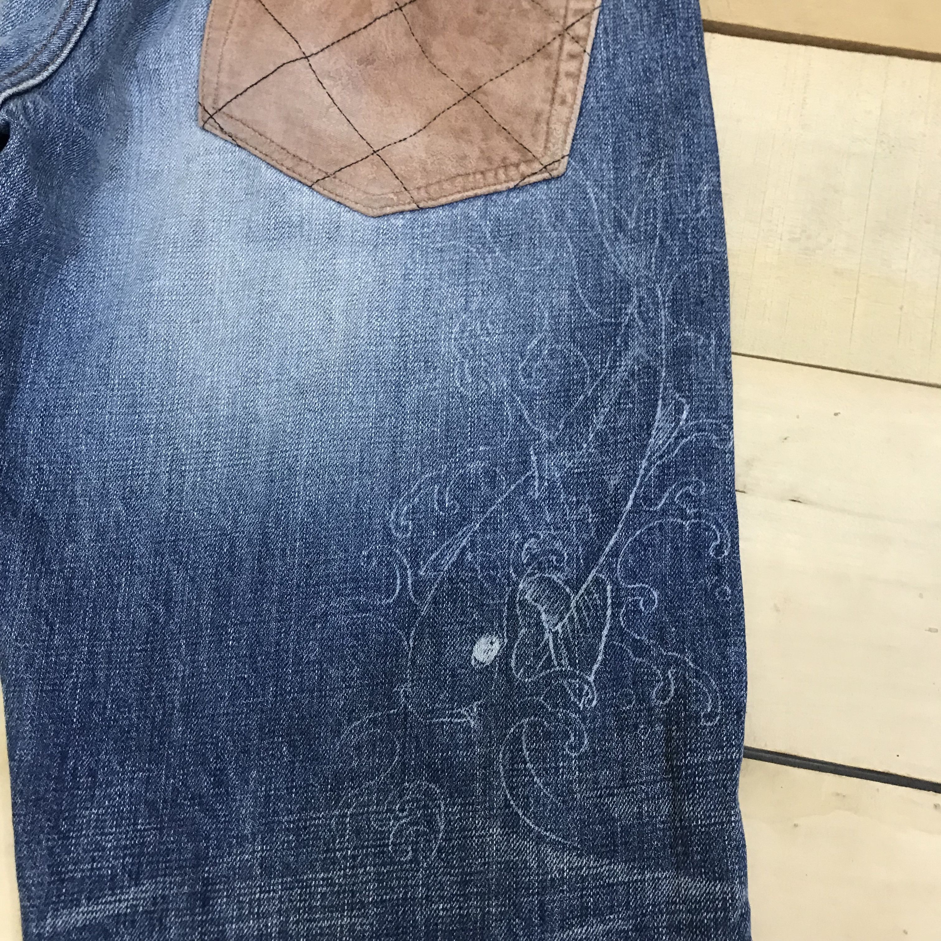 Japanese Brand X168 JAPAN CROPPED HEADS PAINTED SAKURA X KOI DENIM Size US 36 / EU 52 - 8 Thumbnail