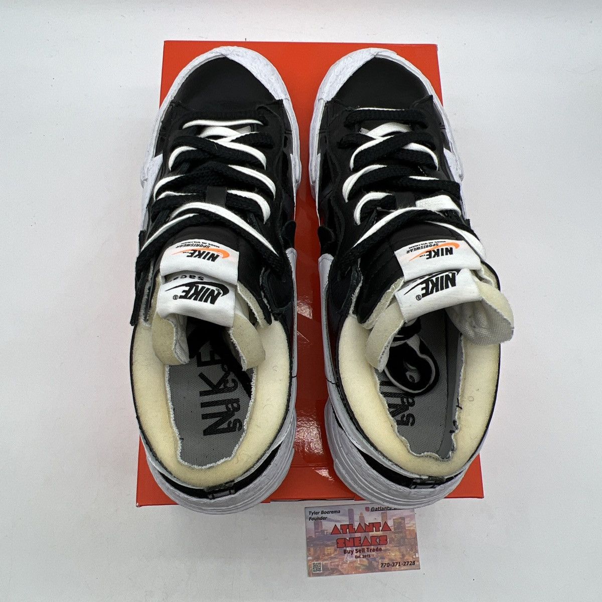 Nike Sacai X Blazer Low black patent Size US 10 / EU 43 - 6 Thumbnail