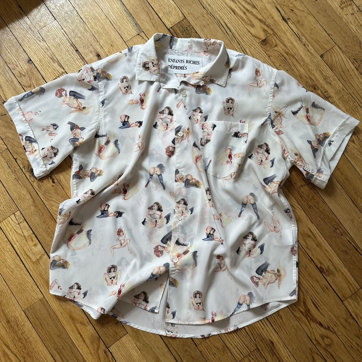 Enfants Riches Deprimes Rare ERD Enfants Riches Deprimes Porn XXX Girl Button Up Top Size US L / EU 52-54 / 3 - 1 Thumbnail