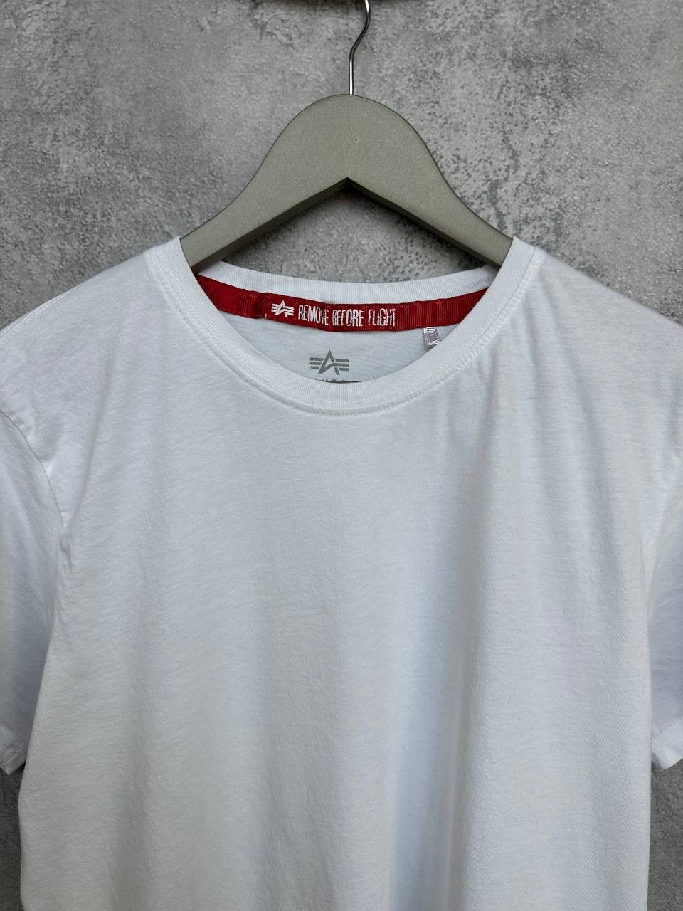 Alpha Industries Alpha Industries NASA Logo Patch T-Shirt White Tee Size US M / EU 48-50 / 2 - 4 Thumbnail