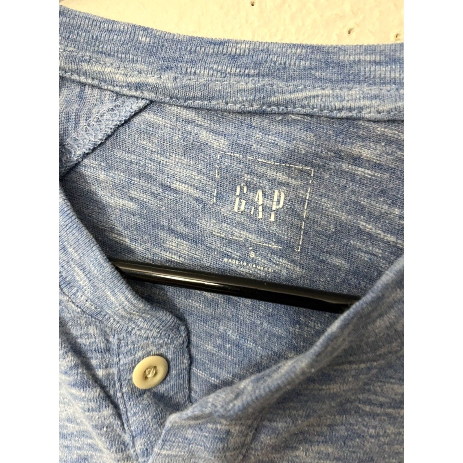 Gap Gap Long Sleeve Henley Shirt Adult Small Blue Casual Preppy Mens Size US S / EU 44-46 / 1 - 2 Thumbnail