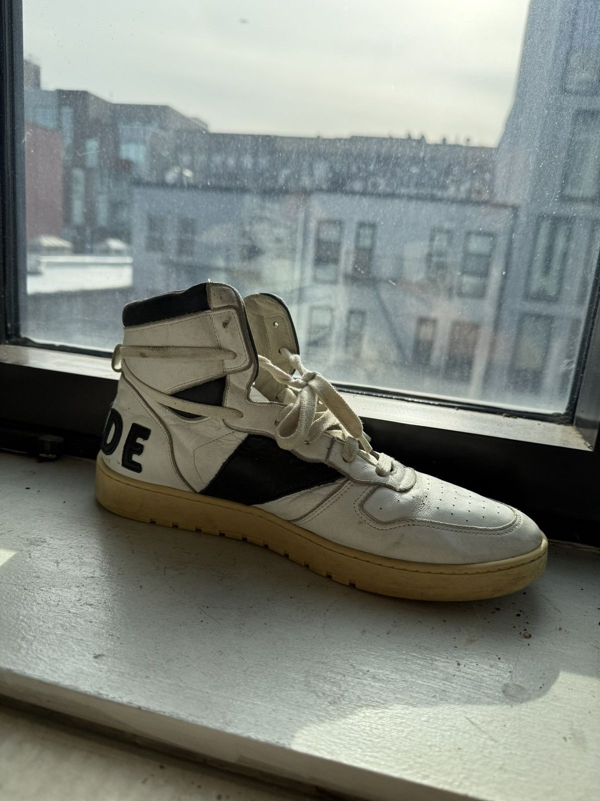 Rhude White & Black Rhecess Hi Sneakers Size US 9 / EU 42 - 6 Thumbnail