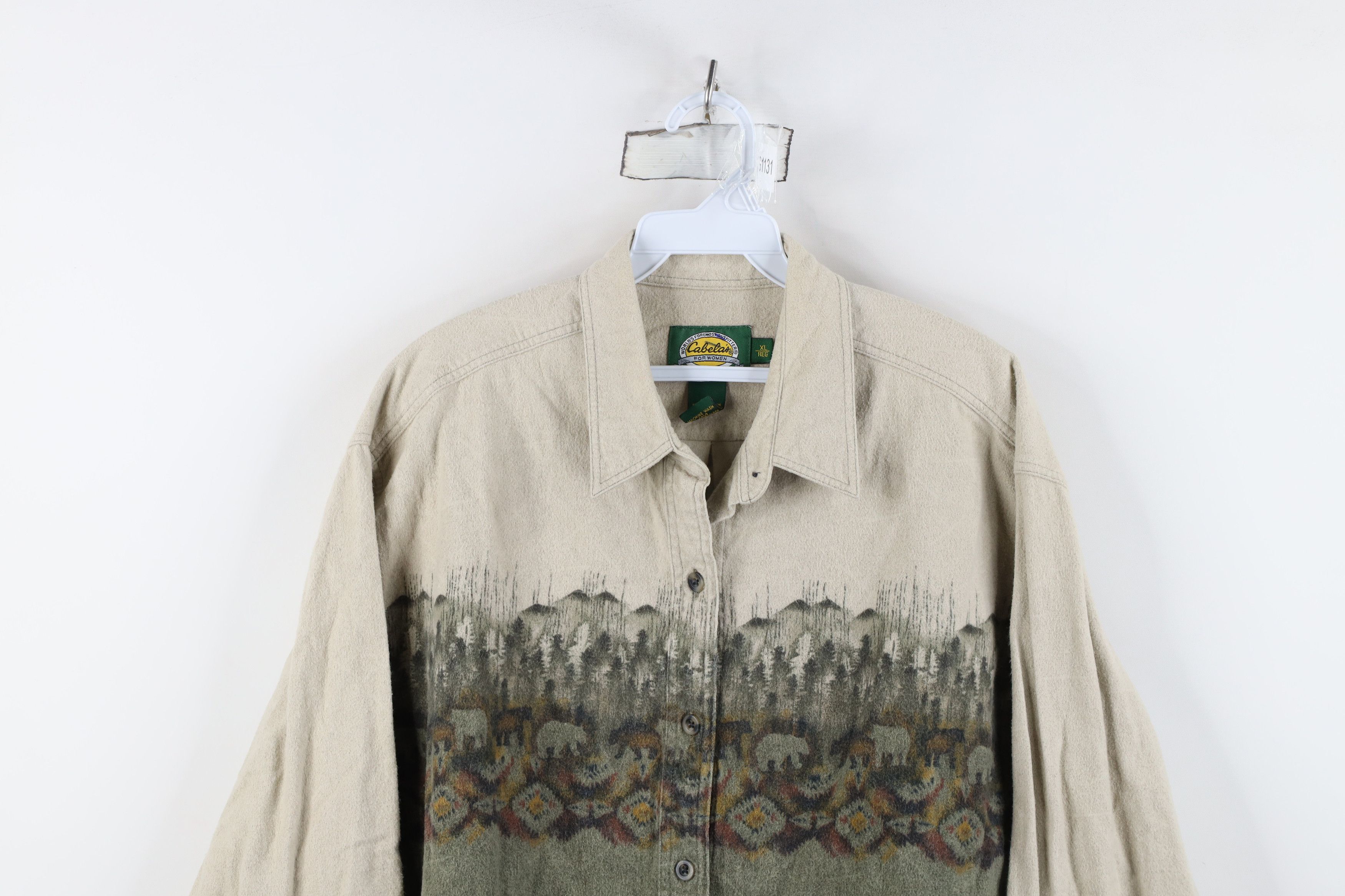 Cabelas Vintage 90s Cabelas Cloth Bear Southwestern Button Shirt Size XL / US 12-14 / IT 48-50 - 2 Thumbnail