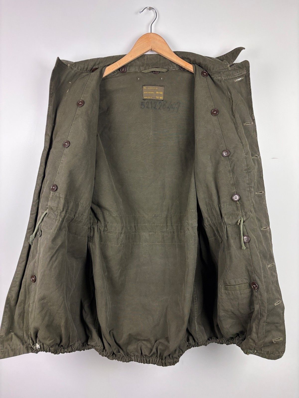 Other Vintage 1960-70s Dutch Military Army Parka Field Jacket ~L Size US L / EU 52-54 / 3 - 8 Thumbnail
