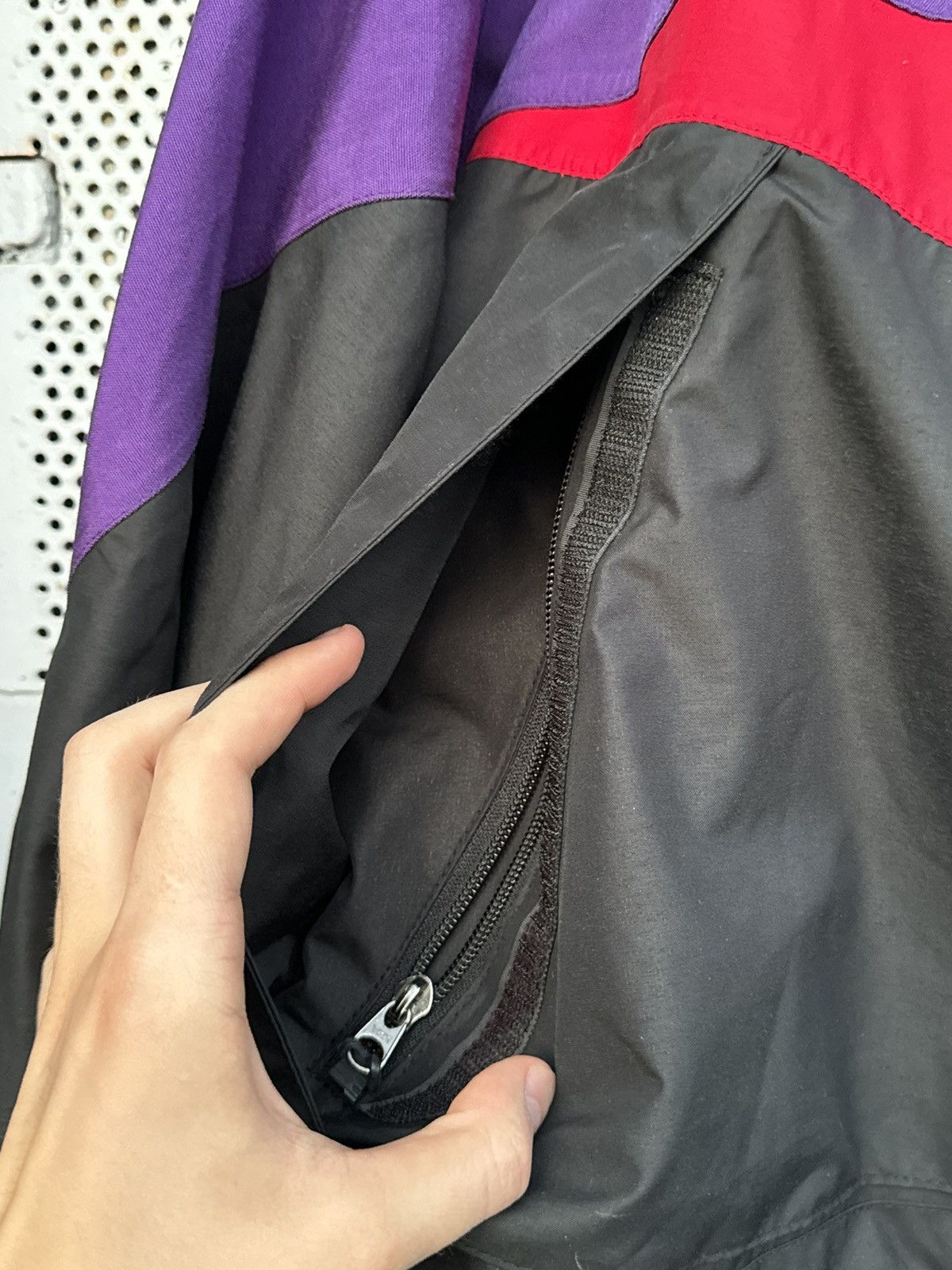 Berghaus × Vintage Vintage Berghaus Extreme 7000 GoreTex Hiking Jacket XL Size US XL / EU 56 / 4 - 20 Thumbnail