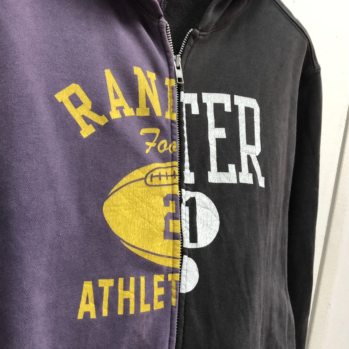 Champion Vintage Champion Rochester Sun Faded Sweatshirts Hoodie Size US L / EU 52-54 / 3 - 3 Thumbnail