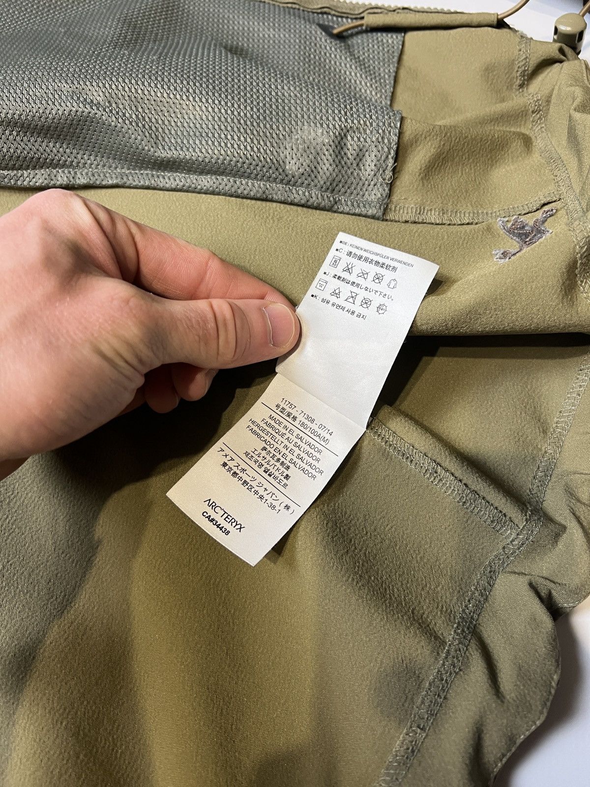 Arc'teryx Arc’teryx LEAF Combat Softshell Jacket – Crocodile Size US M / EU 48-50 / 2 - 8 Thumbnail