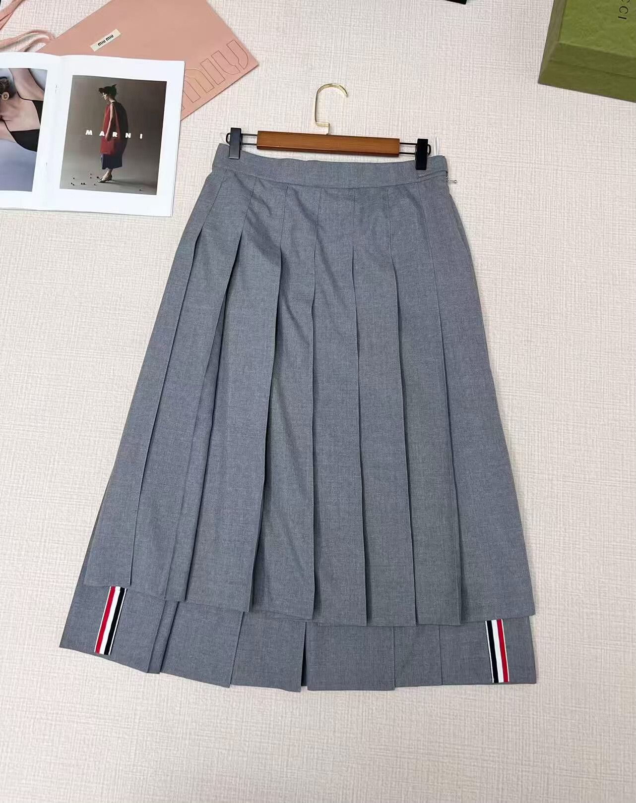 Thom Browne Thom Browne Gray Pleated Skirt Size 42" / US 20 - 1 Thumbnail