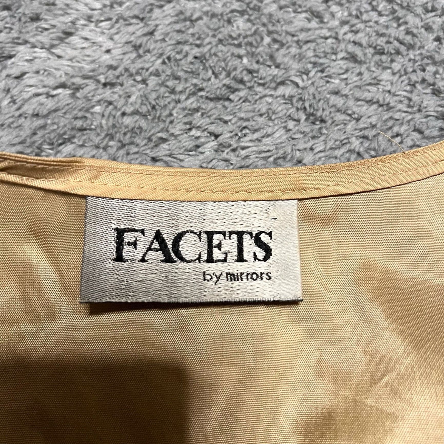 Vintage VINTAGE Facets by Mirrors Teddy Bear Vest Medium Regular Women Tie Back 90's Cosplay Brown Tapestry Cottage Granny Y2K Suit Vest M Vest Women Brown Size M / US 6-8 / IT 42-44 - 4 Thumbnail