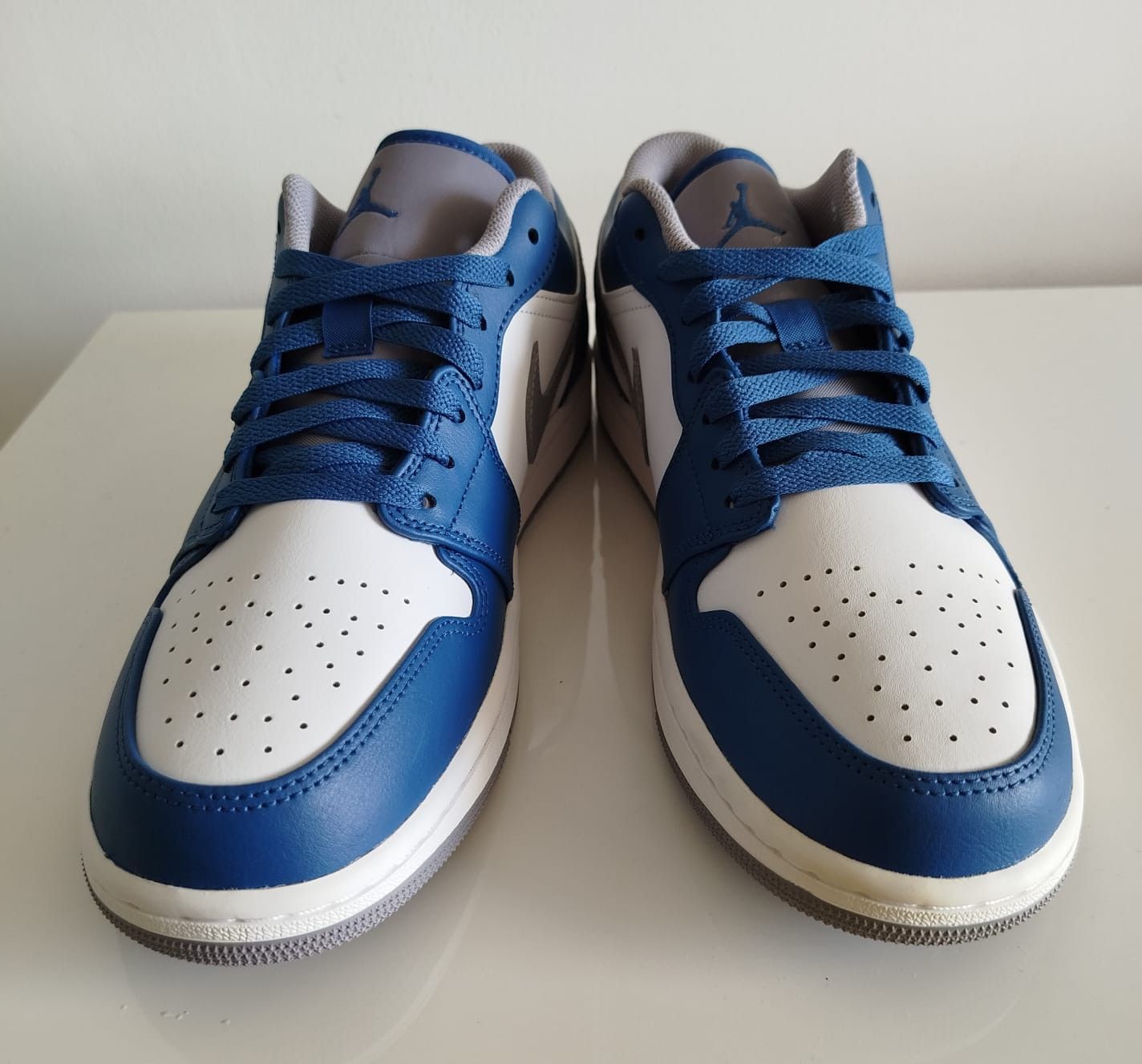 Jordan Brand Jordan 1 Low True Blue Size US 10 / EU 43 - 7 Thumbnail