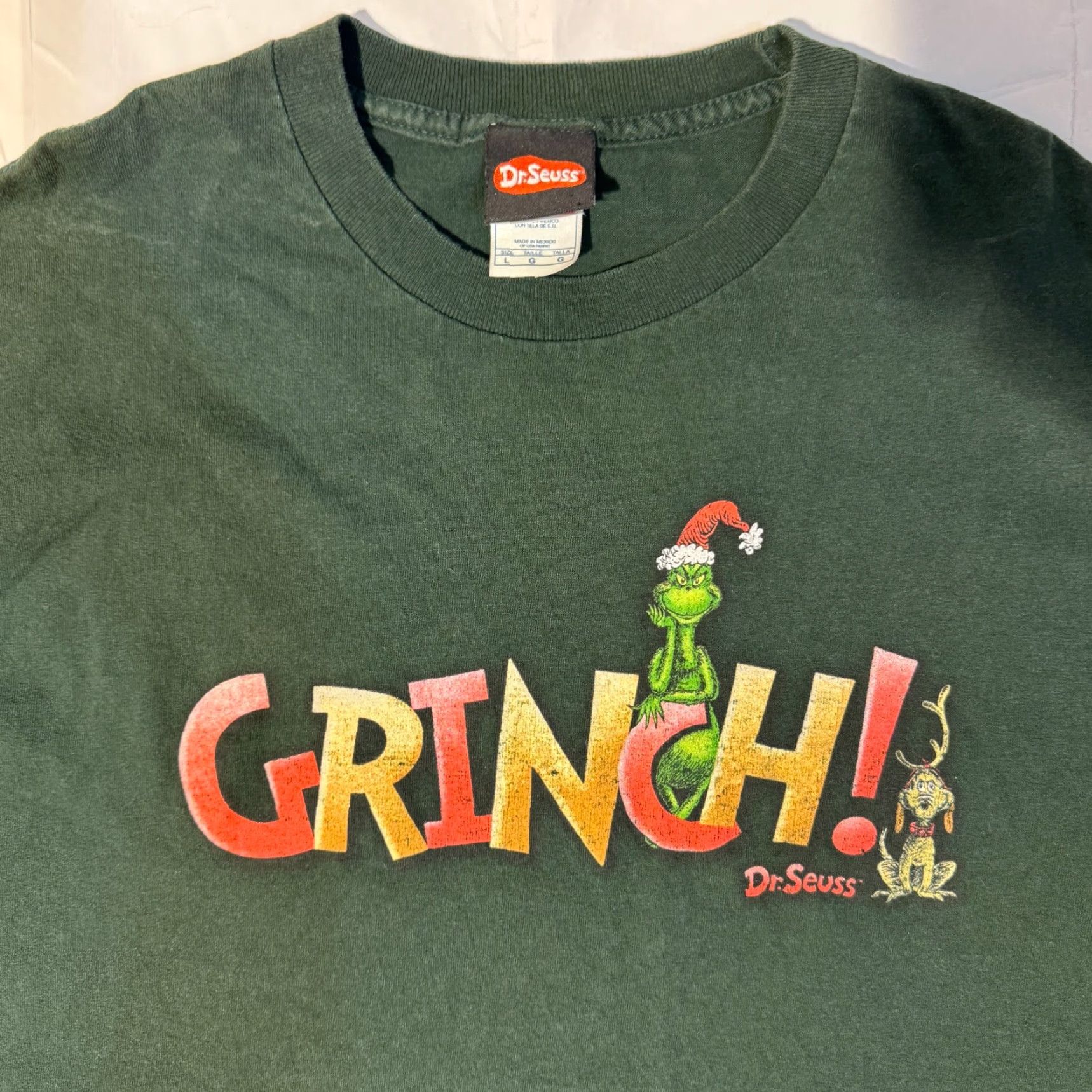 Vintage VINTAGE Dr Seuss How the Grinch Stole Christmas 2001 Y2K Tshirt - L Green Christmas Tee Men Shirt Size US L / EU 52-54 / 3 - 2 Thumbnail