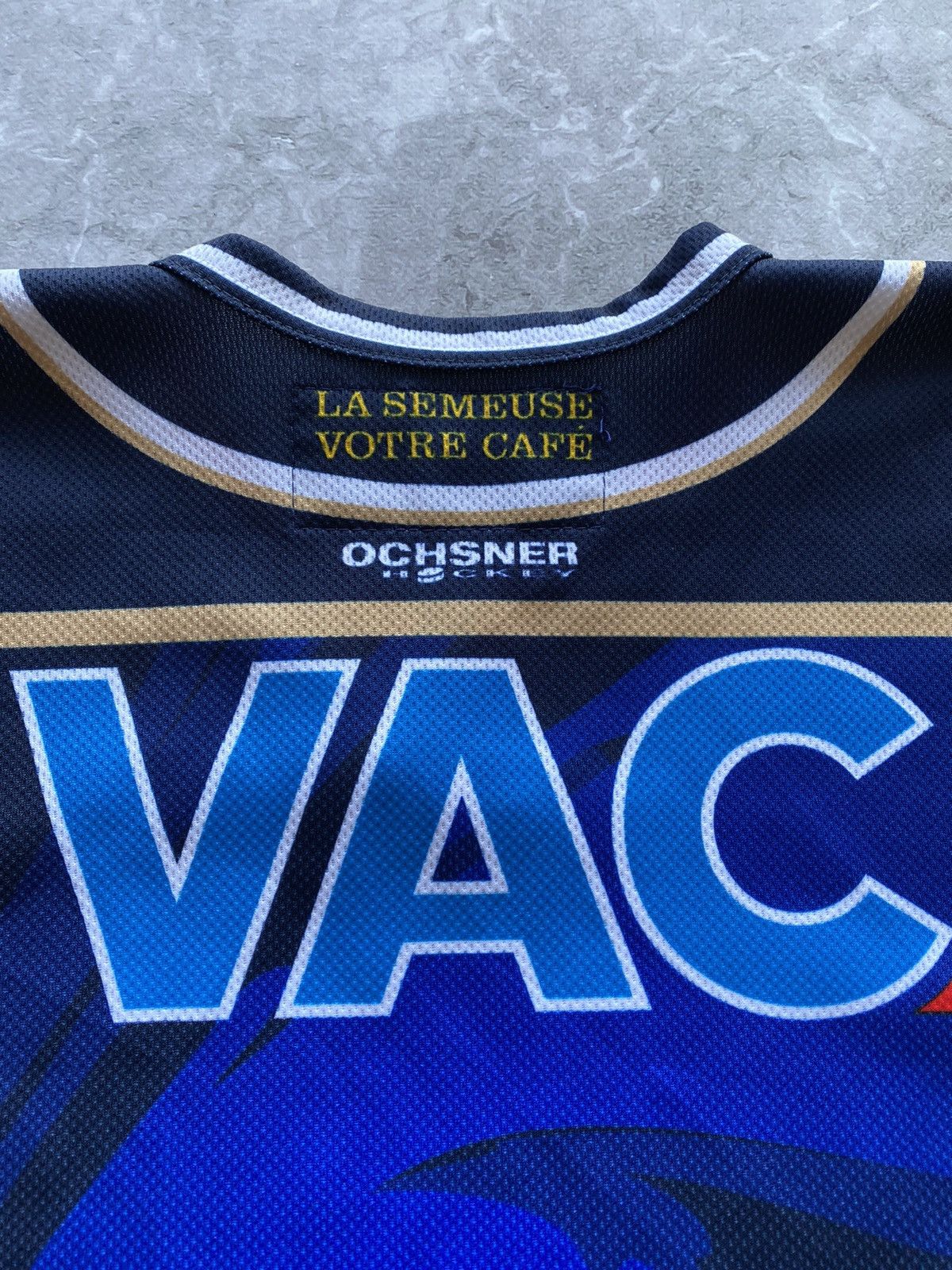 Vintage Vintage HC La Chaux-de-Fonds 2012-2013 Home Hockey Jersey Size US XXS / EU 40 - 17 Thumbnail