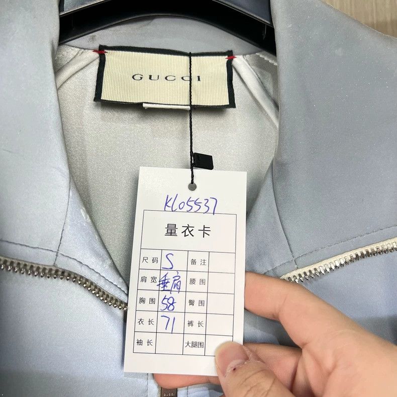 Gucci Gucci Red and green webbing 3m reflective zipper jacket 250 Size US S / EU 44-46 / 1 - 9 Thumbnail
