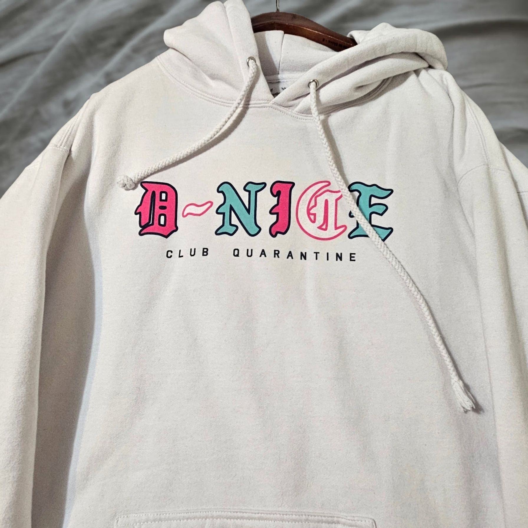 Vintage Beacon Athletics D Nice Club Quarantine White Hoodie Size 2XL Men's Size US XXL / EU 58 / 5 - 1 Thumbnail