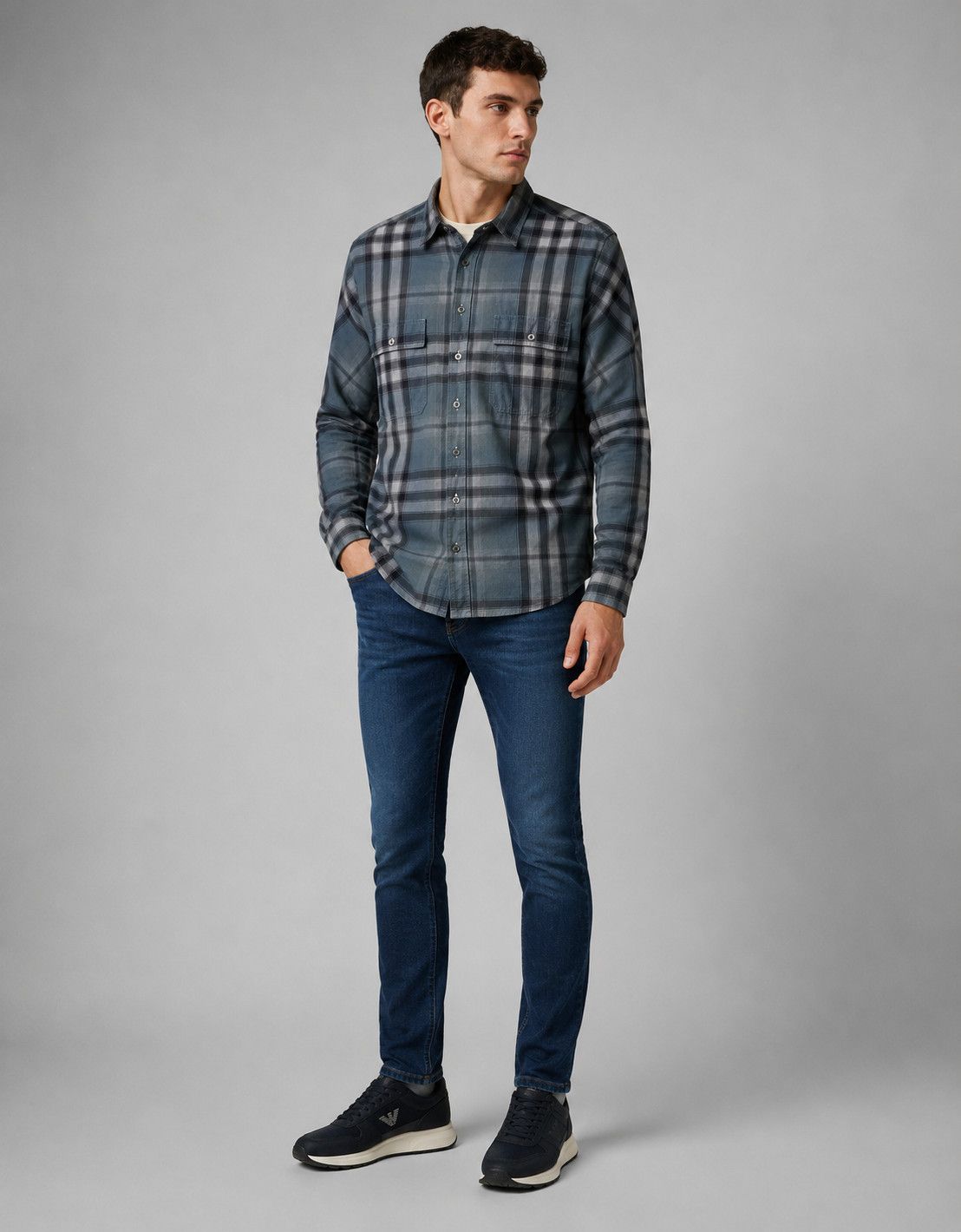 Burberry Burberry Nova Check Button Plaid Shirt Mens Size L Size US L / EU 52-54 / 3 - 2 Thumbnail