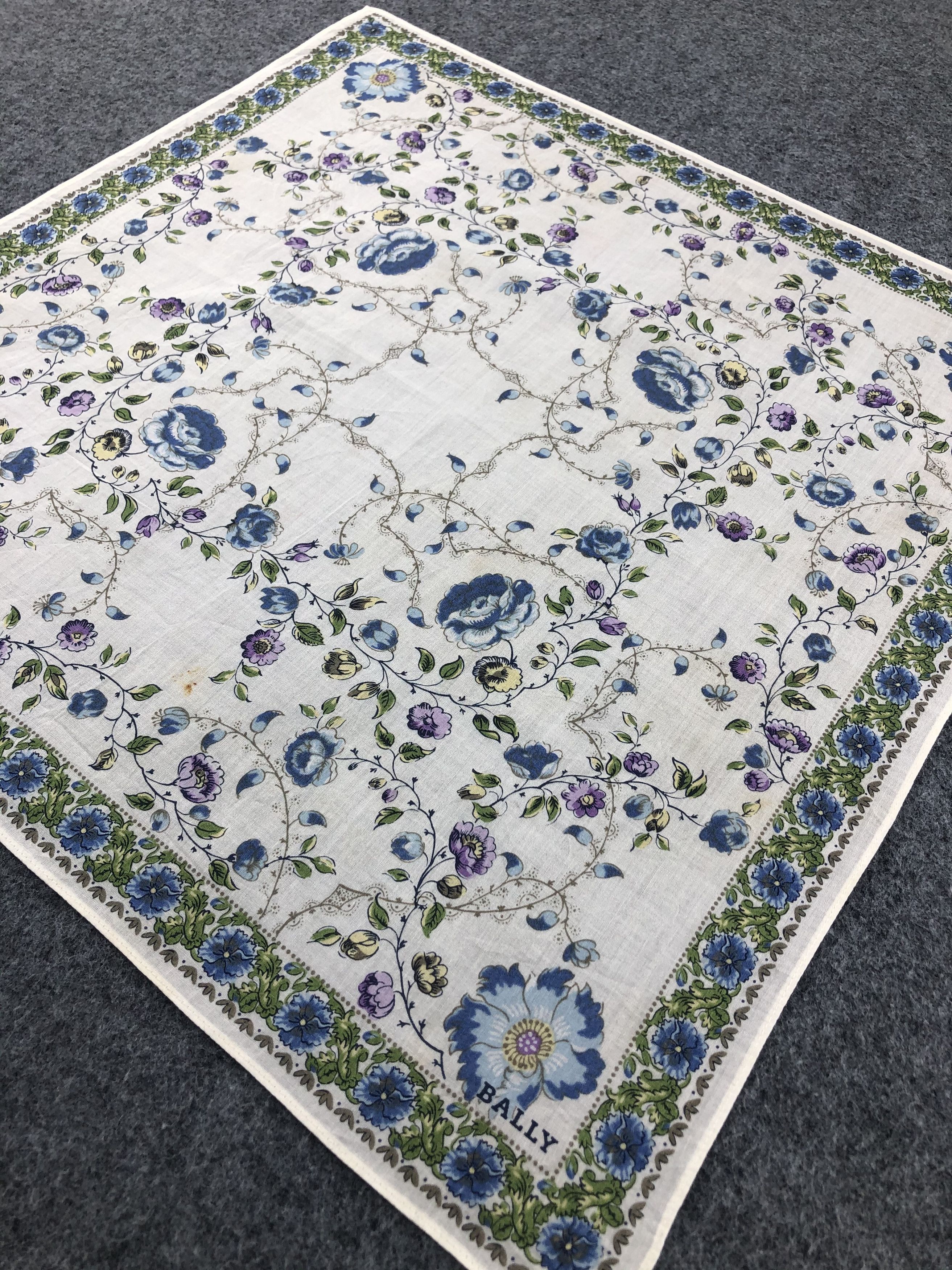 Bally Bally Floral Handkerchief / Bandana / Neckerchief Size ONE SIZE - 4 Thumbnail