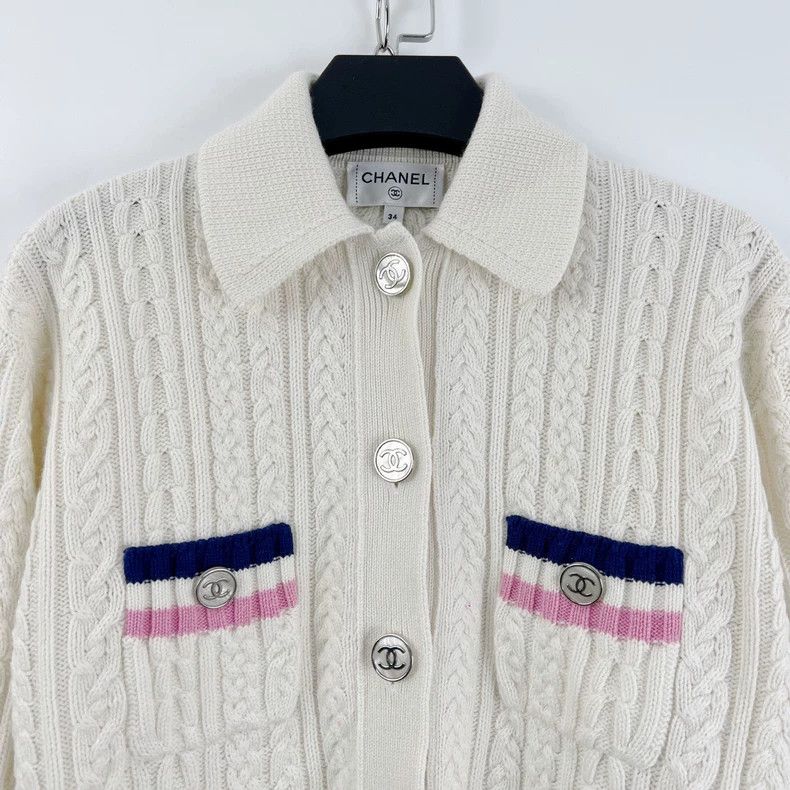 Chanel Chanel Beige striped color block enamel buckle knitted card Size XXS / US 00 / IT 34 - 5 Thumbnail