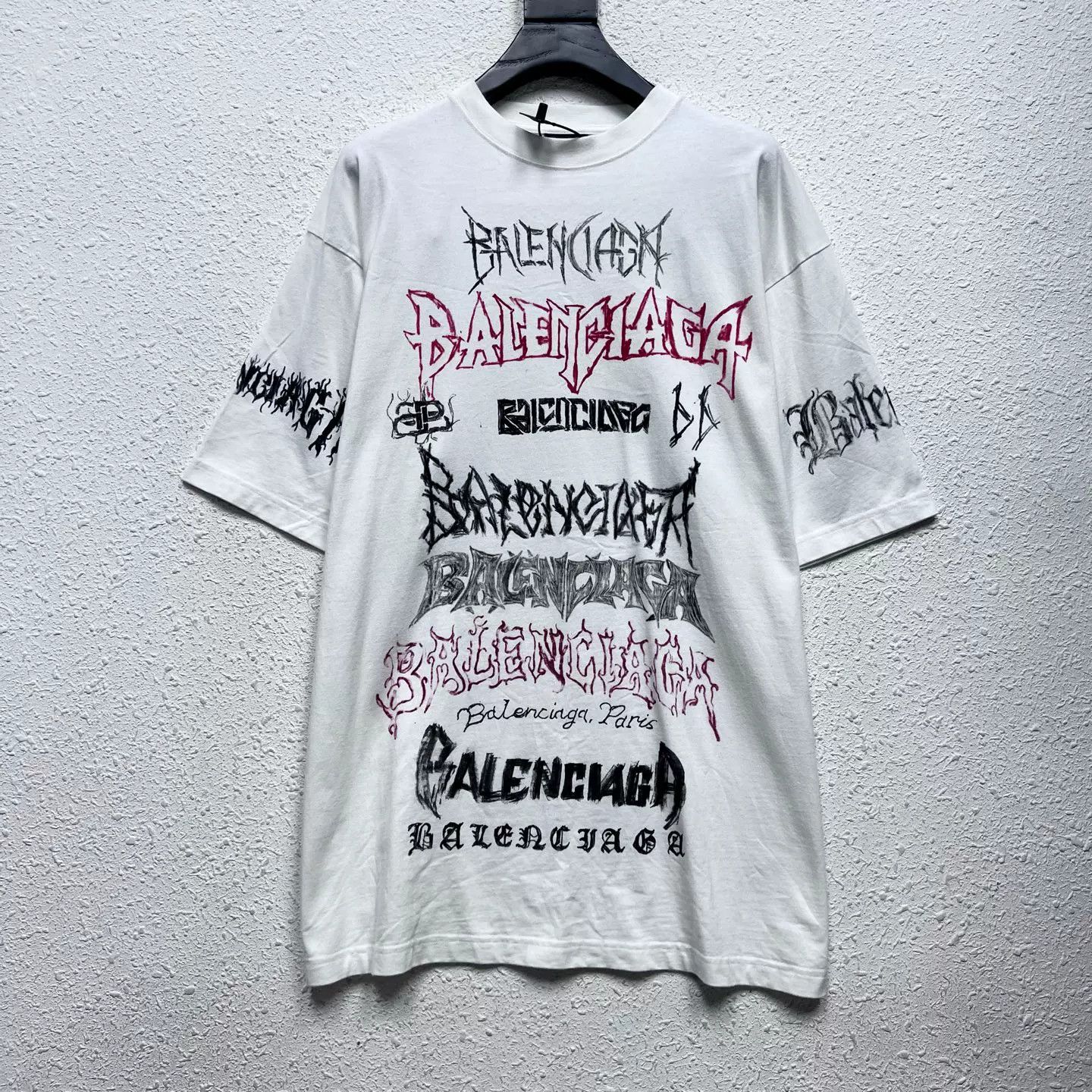 Balenciaga Balenciaga Graffiti Logo T-Shirt Size S Size US S / EU 44-46 / 1 - 1 Thumbnail