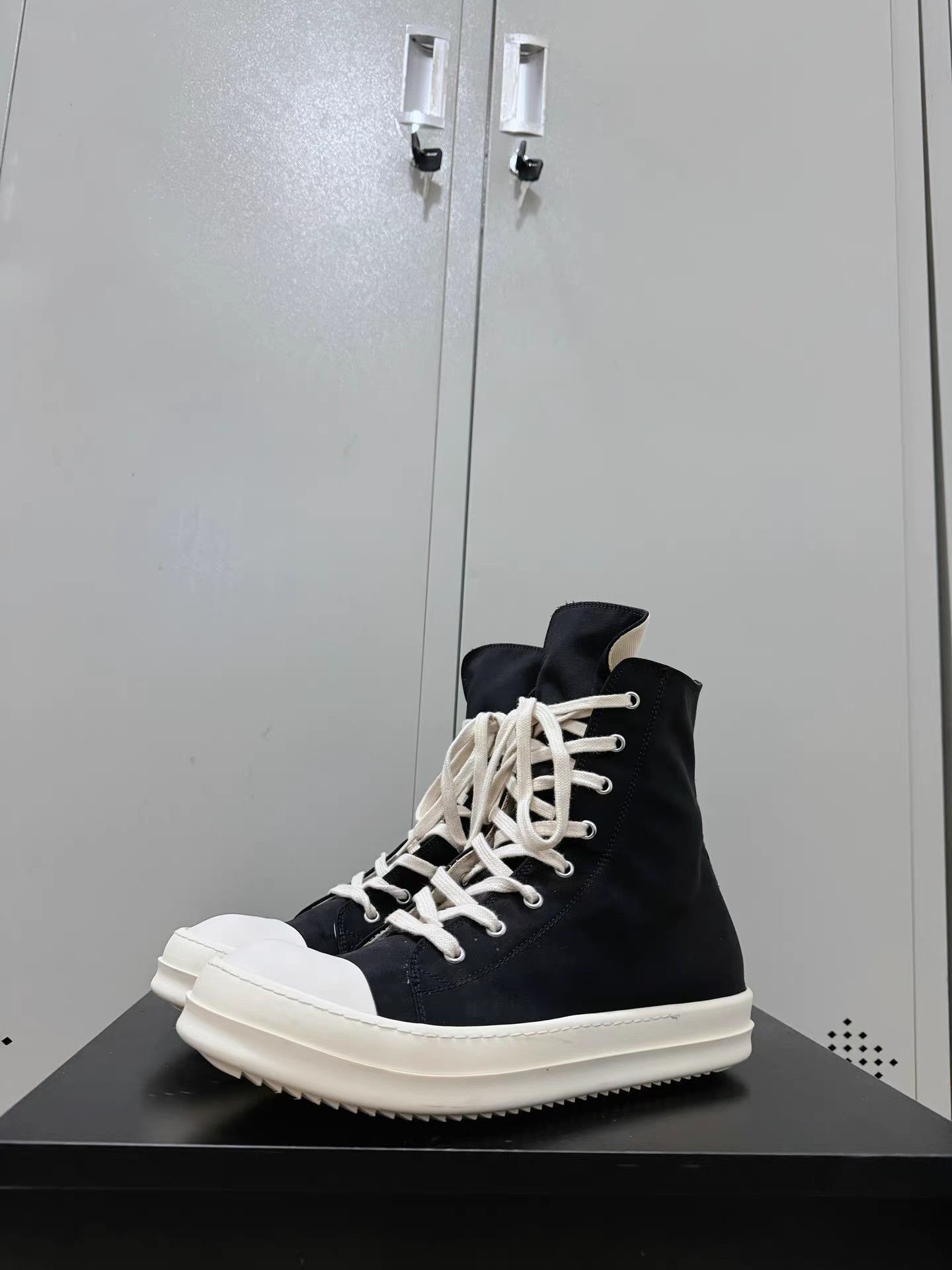 Rick Owens Drkshdw Rick Owens Drkshdw high-top Converse sneakers Size US 9 / EU 42 - 1 Thumbnail
