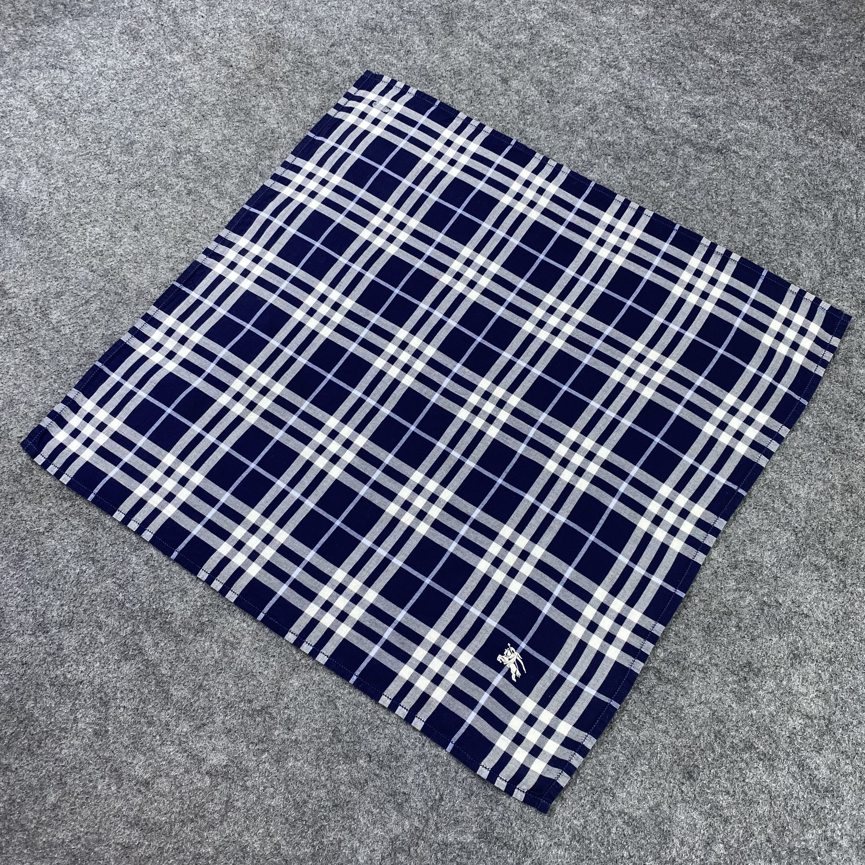 Burberry × Vintage Burberry Handkerchief / Bandana / Neckerchief-B1153 Size ONE SIZE - 4 Thumbnail