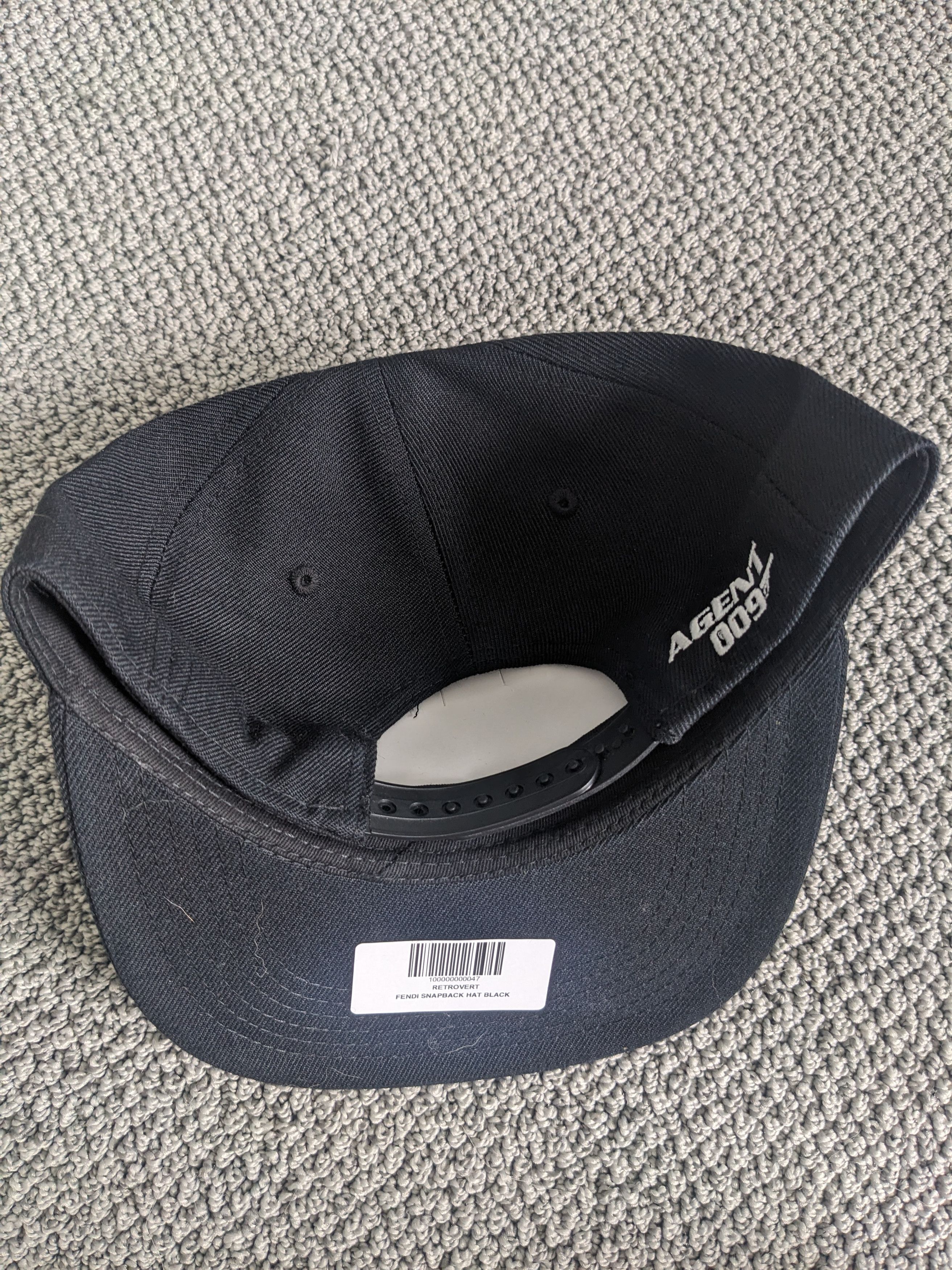 RETROVERT Retrovert NY Yankees (FENDI) Snapback Hat Size ONE SIZE - 2 Thumbnail