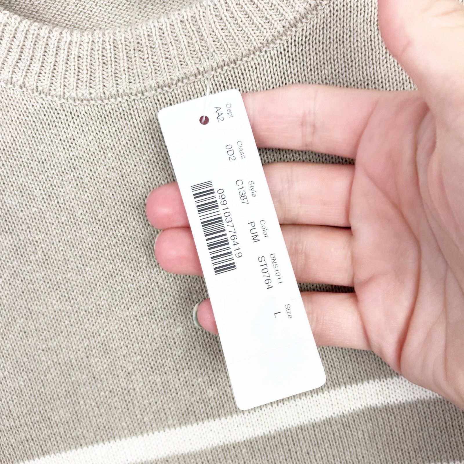J.Crew J. Crew Tan White Striped Sweater Sz L Size US L / EU 52-54 / 3 - 4 Thumbnail